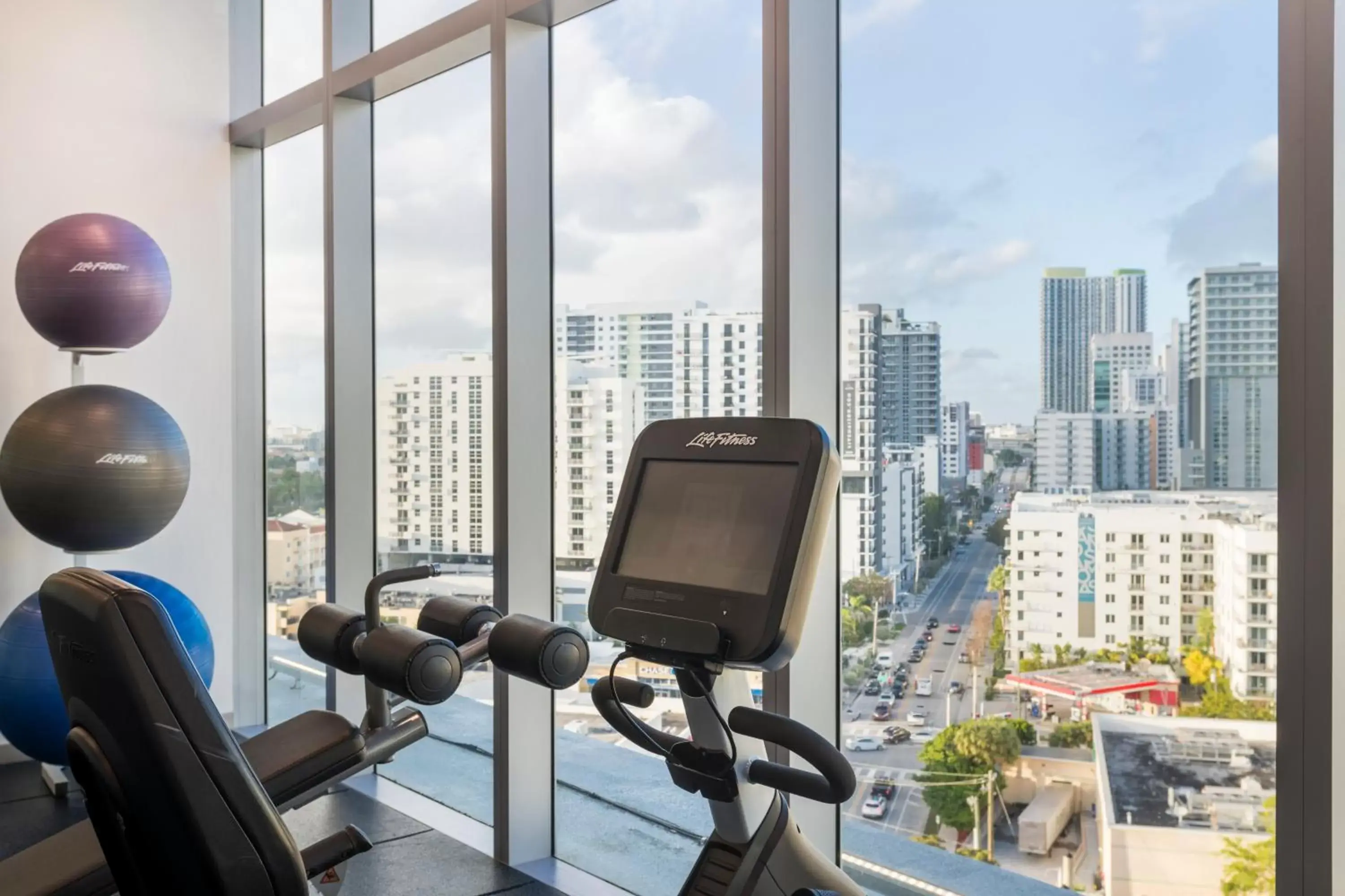 Property building, Fitness Center/Facilities in Novotel Miami Brickell