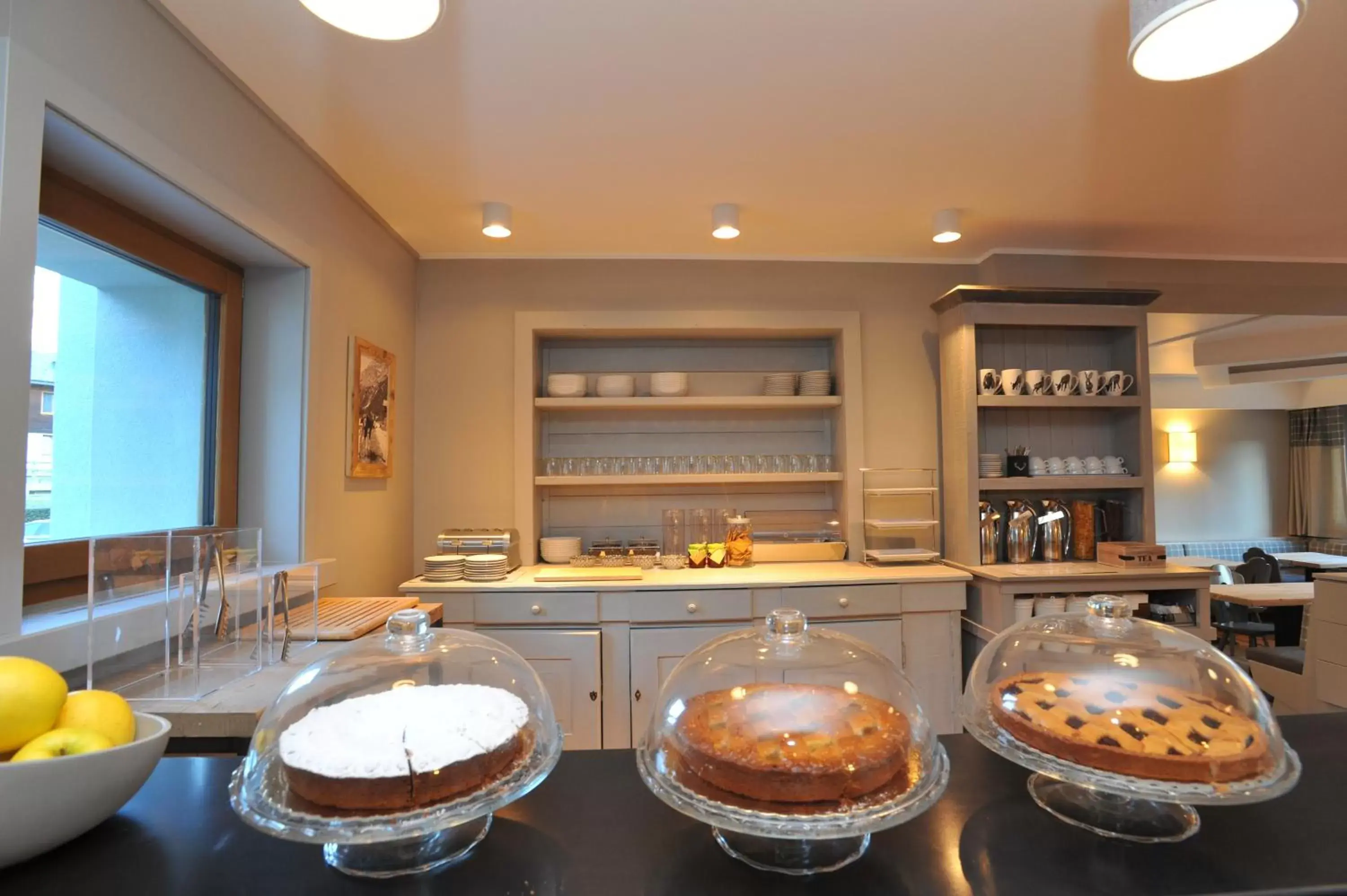 Breakfast, Kitchen/Kitchenette in Baita Fanti Ski & Bike