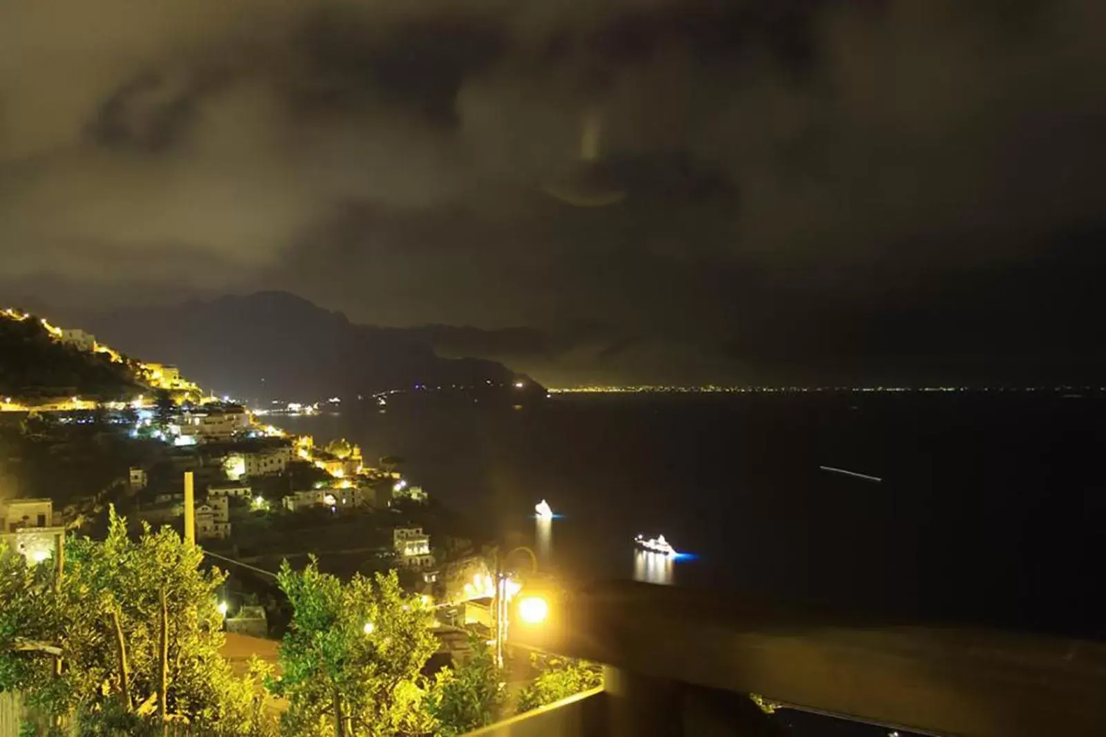 Sea view in L'Antico Borgo Dei Limoni