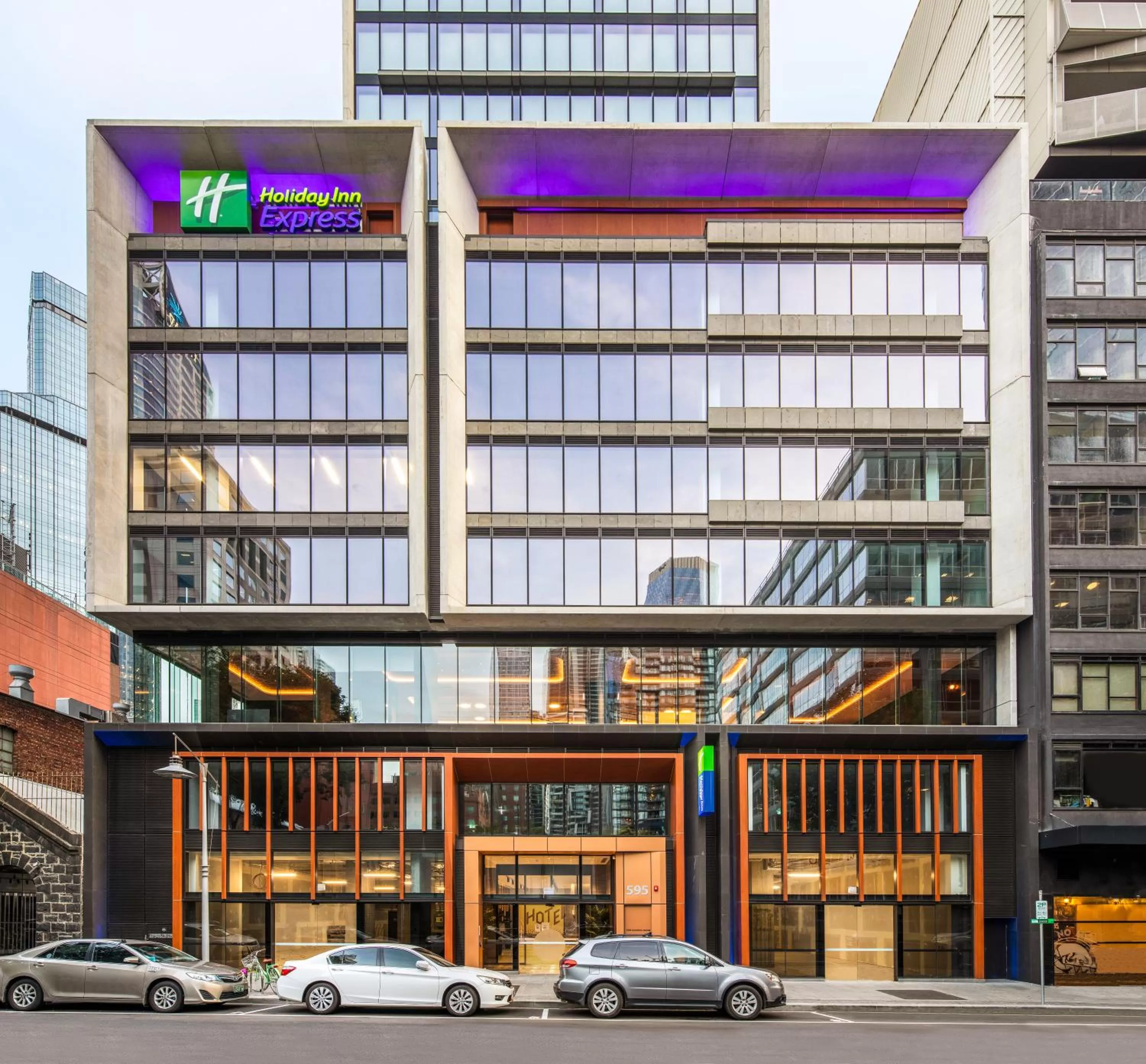 Facade/entrance in Holiday Inn Express Melbourne Little Collins by IHG