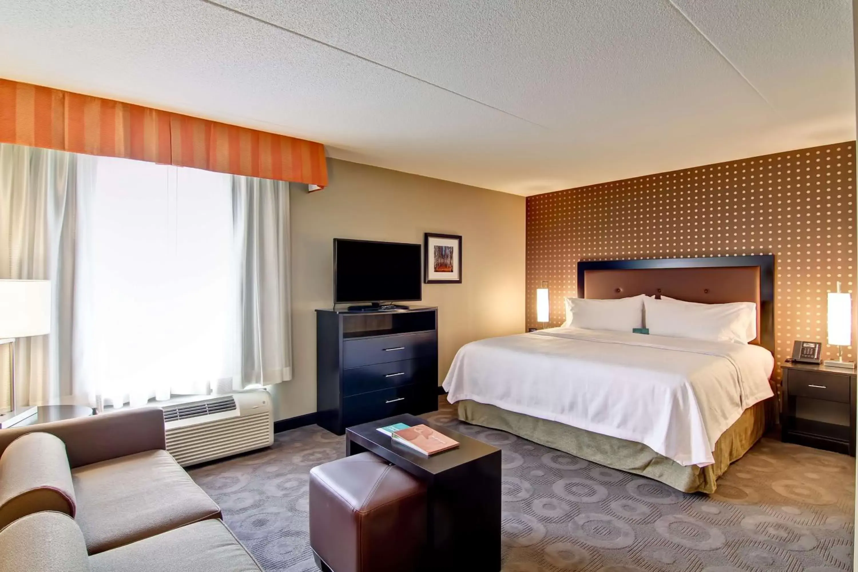 Bedroom in Homewood Suites by Hilton Toronto-Ajax