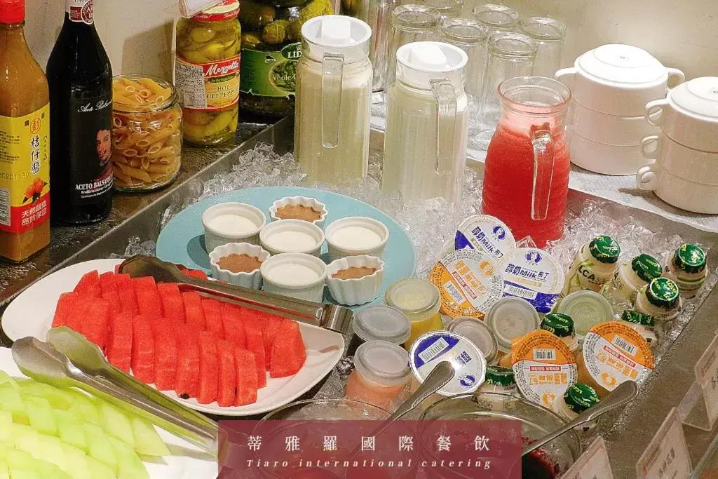 Continental breakfast in Darlon Hotel Continental breakfast in Darlon Hotel