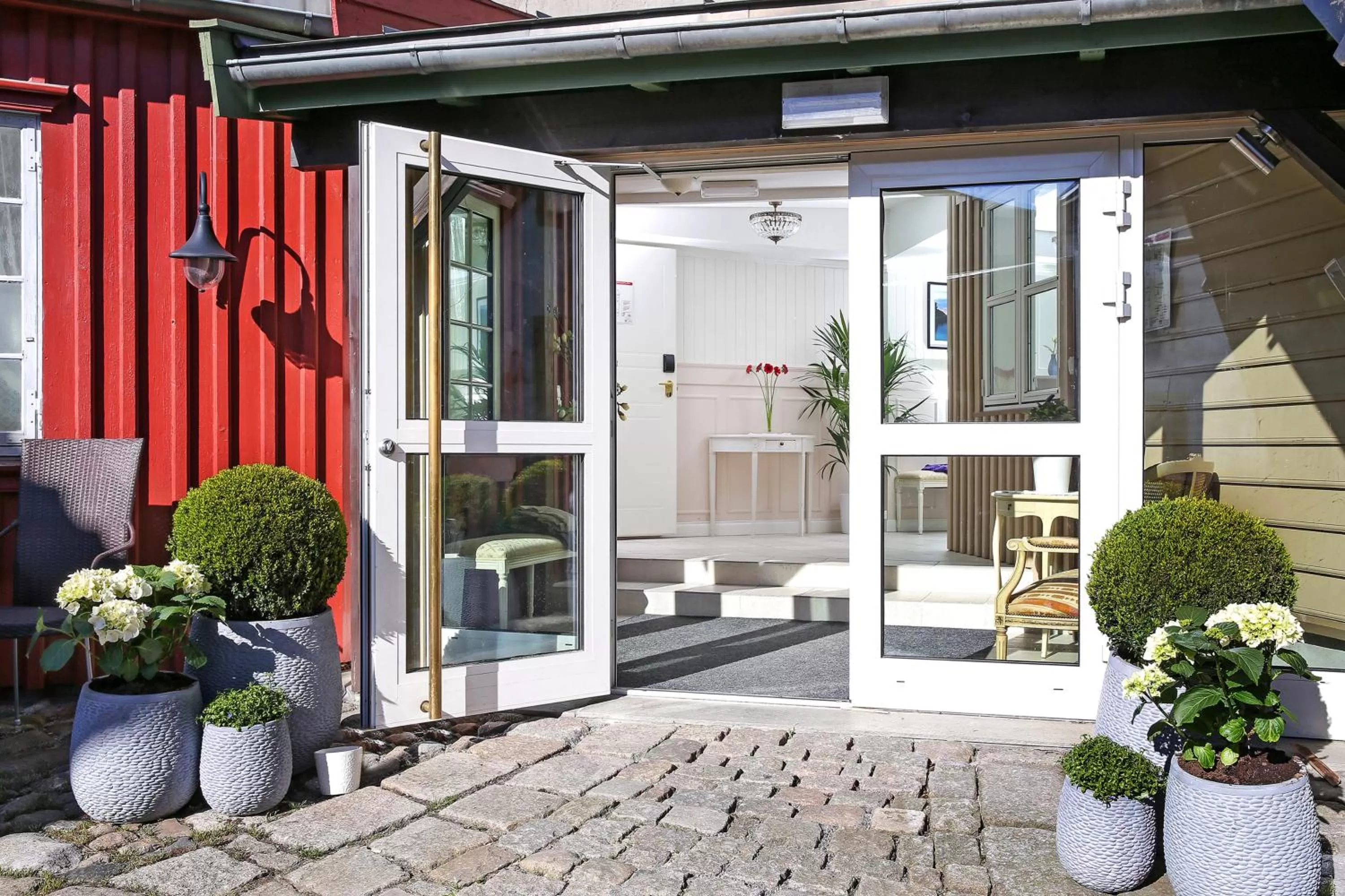Facade/entrance in Gamlebyen Hotell - Fredrikstad