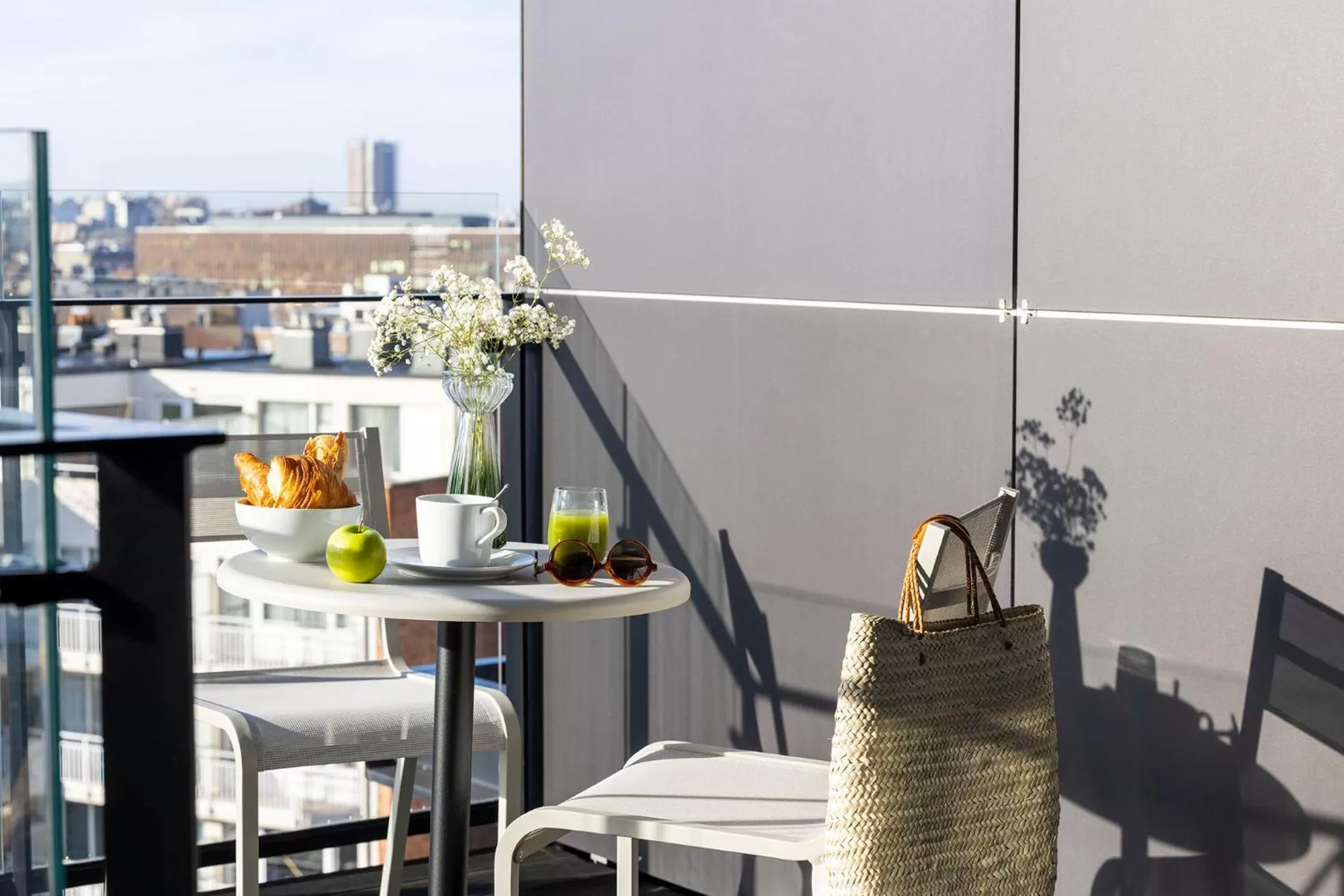 Balcony/Terrace in L-Avenue