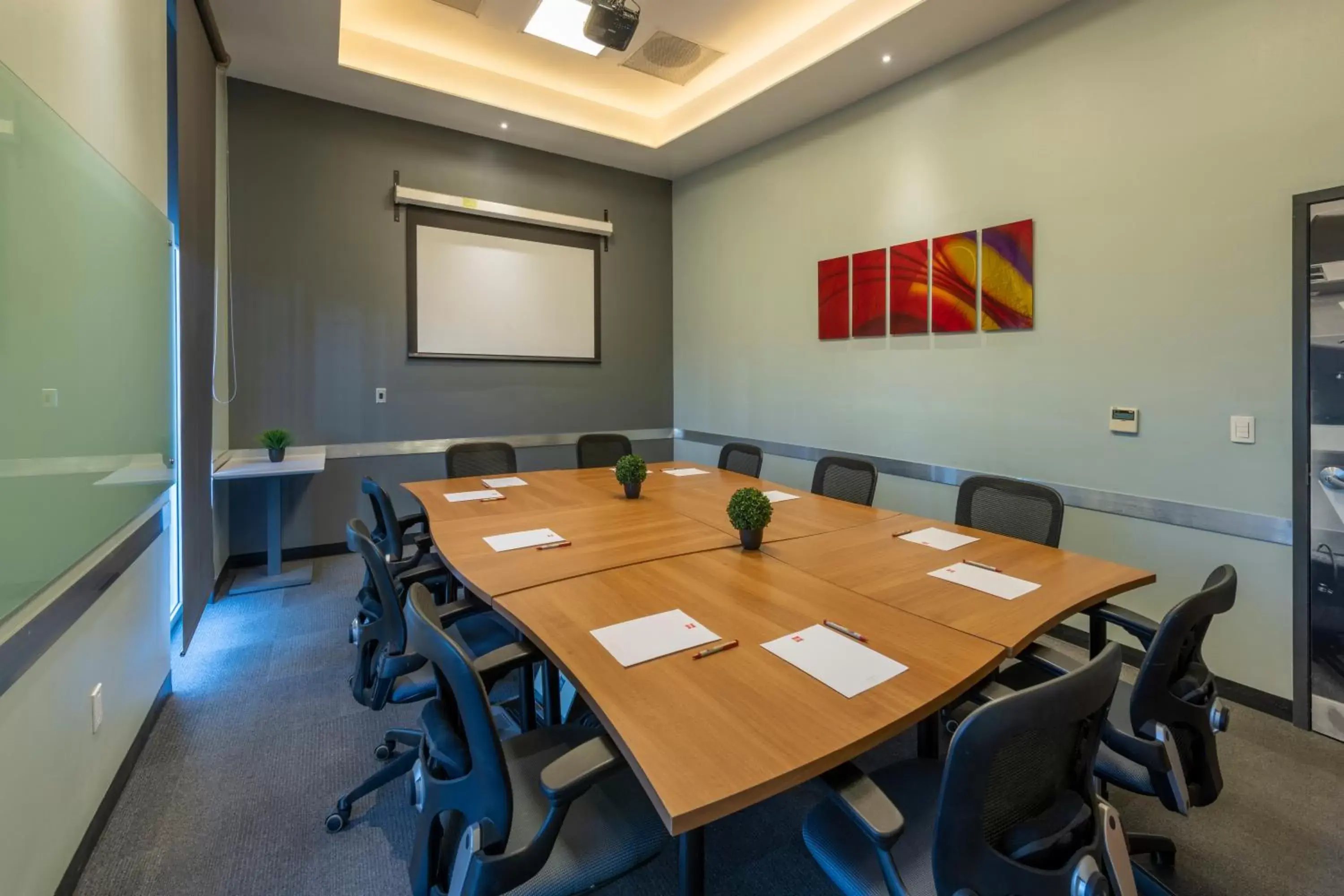 Meeting/conference room in Ibis Queretaro