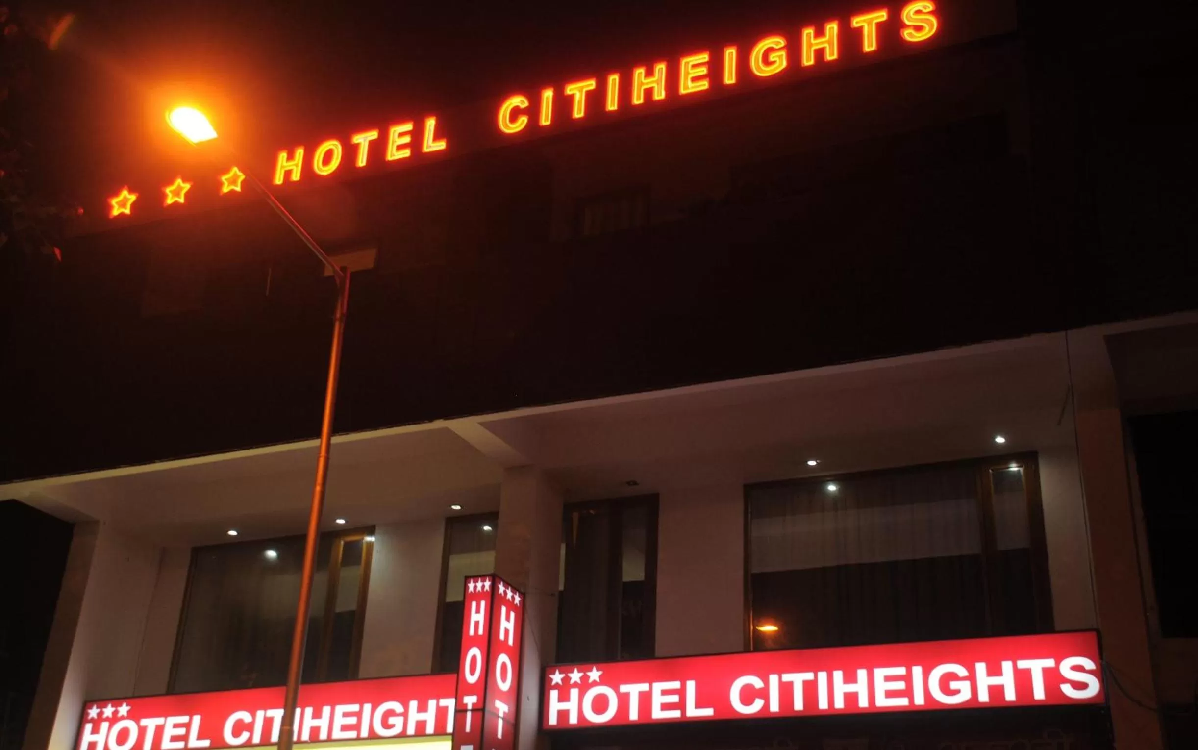 Property building in Hotel Citi Heights
