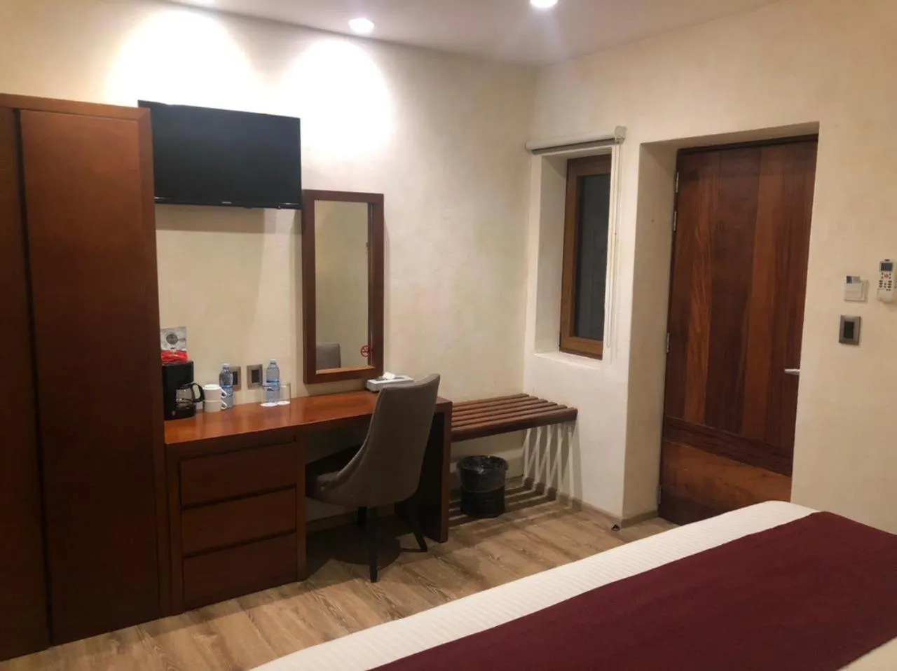 Photo of the whole room, Bed in Hotel Madero