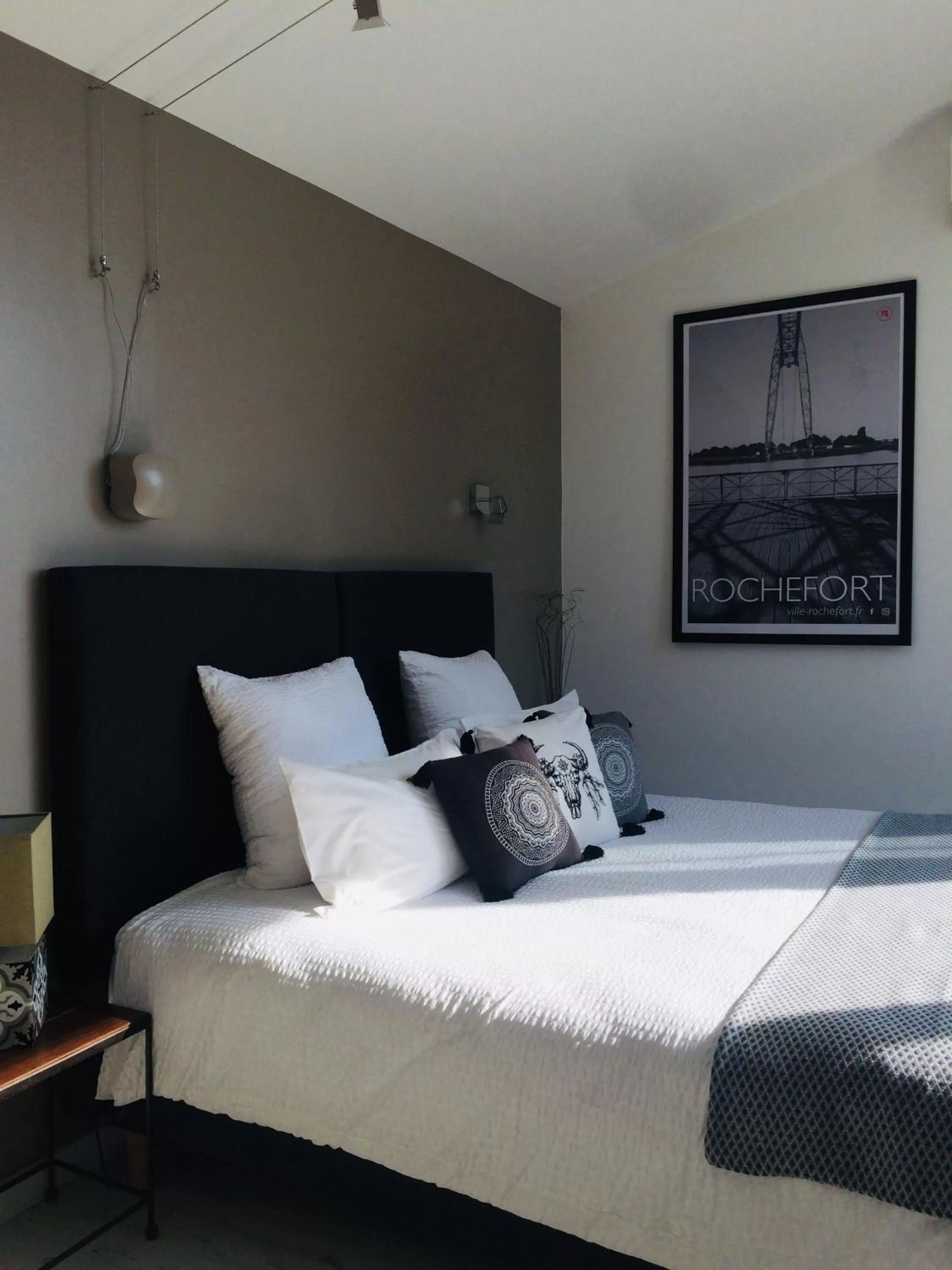 Deluxe Double Room with Extra Bed in La Charentine