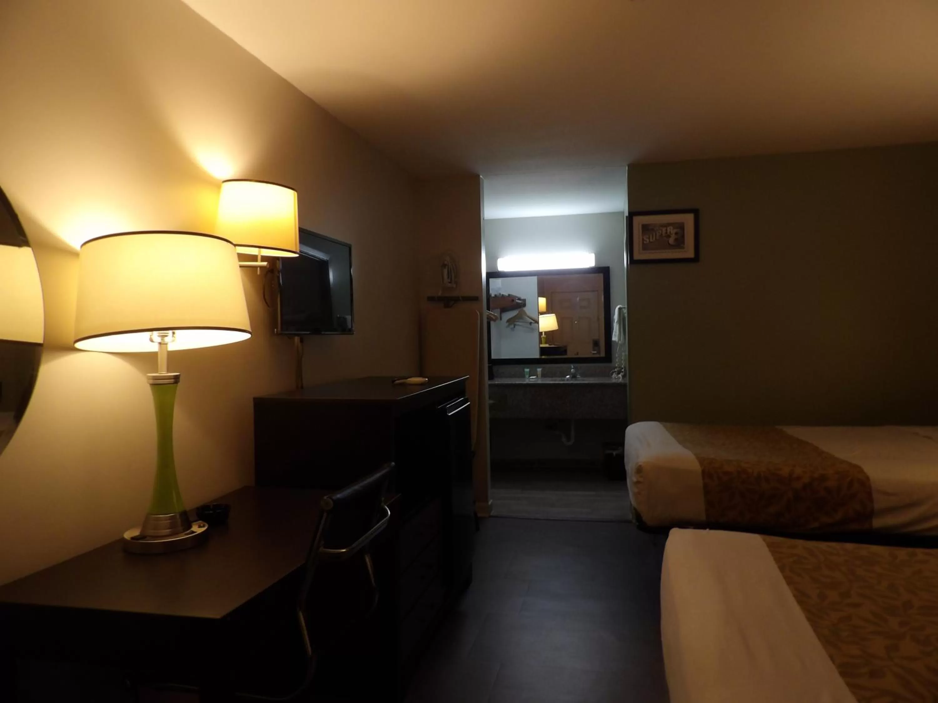 Bed in Super 8 by Wyndham Ocean Springs Biloxi