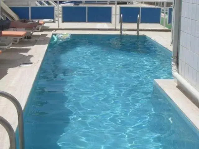 Swimming Pool in Delta Hotel