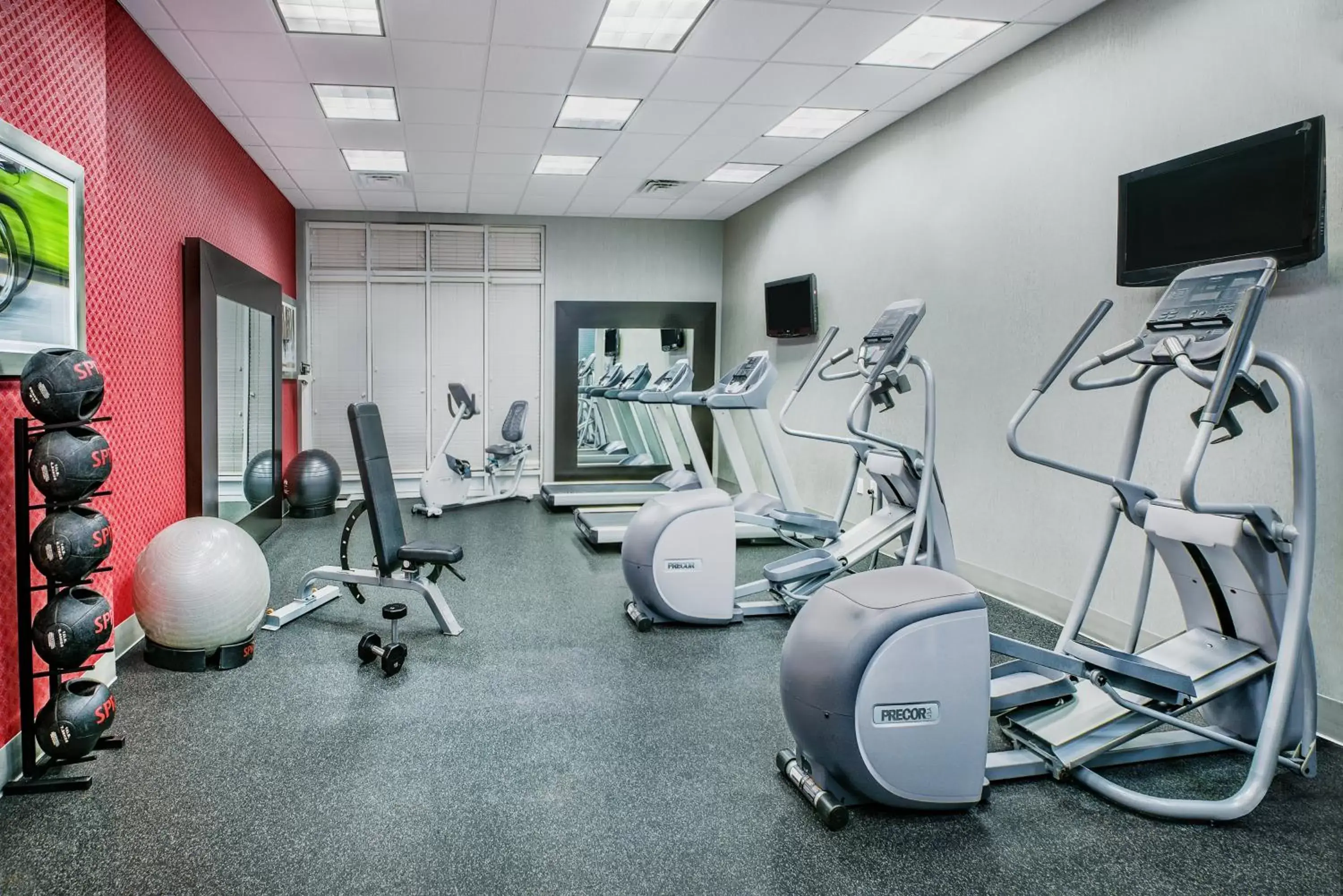 Fitness centre/facilities, Fitness Center/Facilities in Holiday Inn & Suites College Station-Aggieland, an IHG Hotel