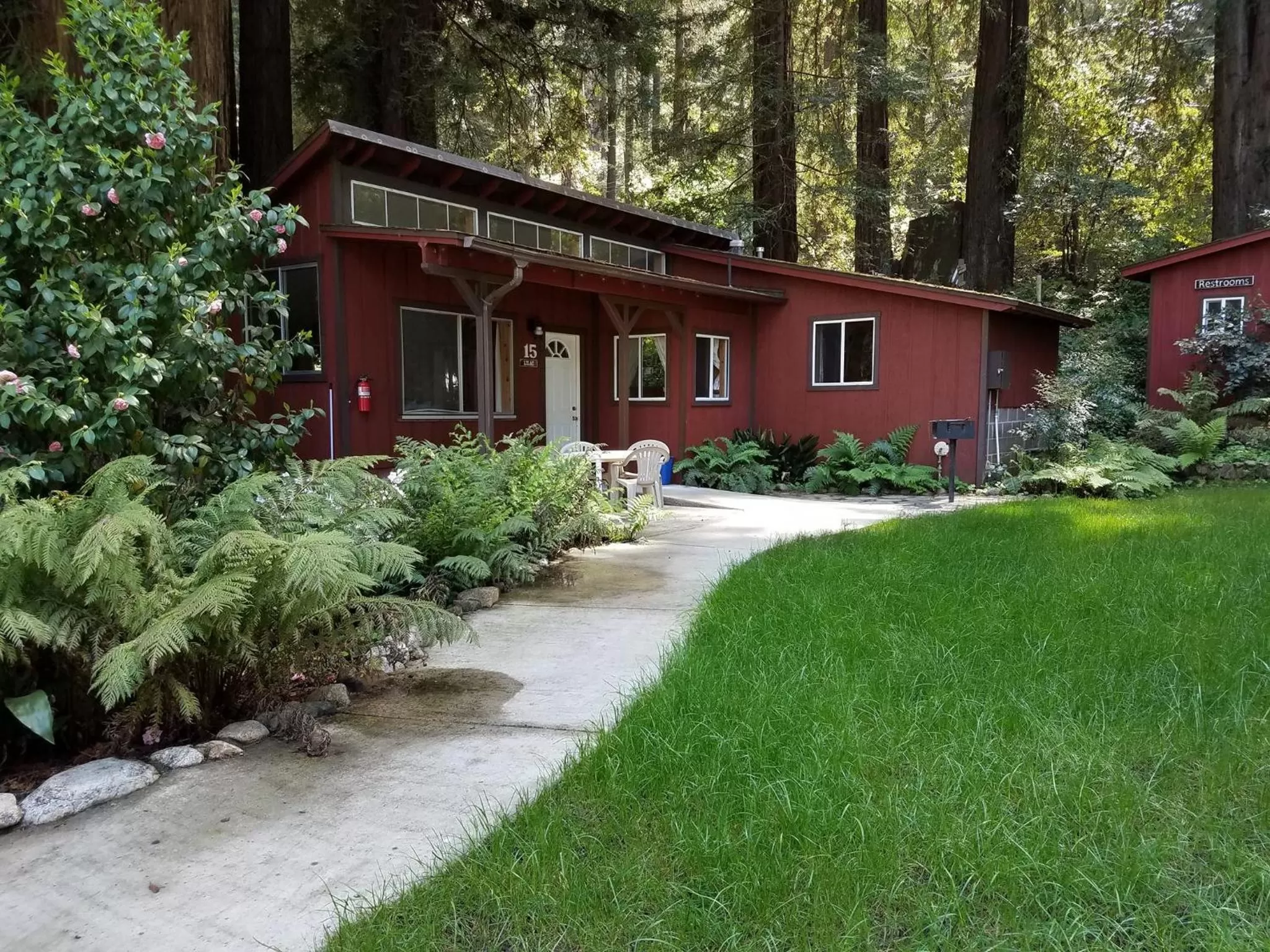 Property Building in Fern River Resort