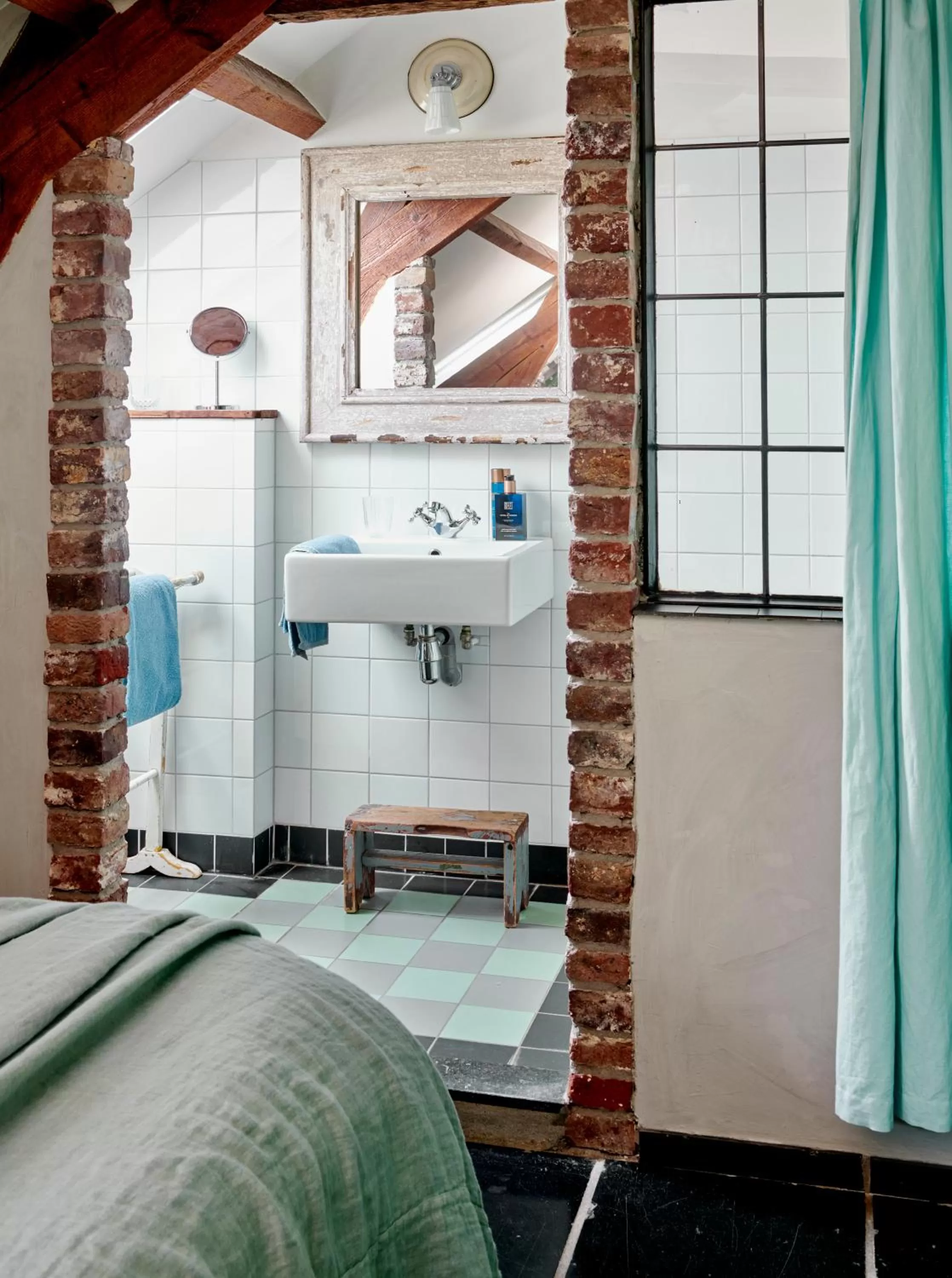 Bed in Gasterie Lieve Hemel