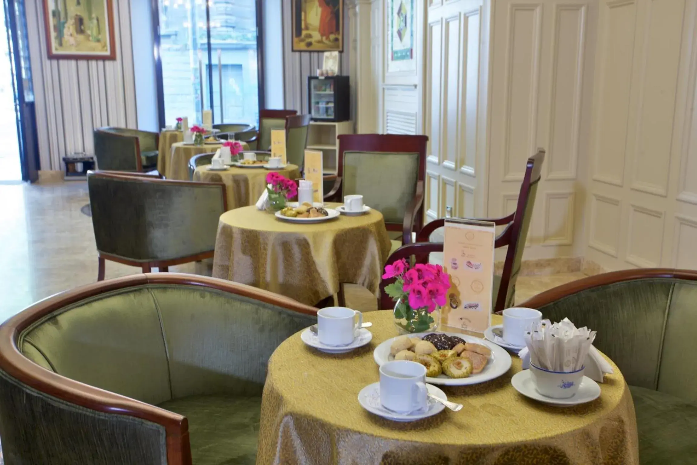 Restaurant/places to eat in Taksim Star Hotel Restaurant/places to eat in Taksim Star Hotel