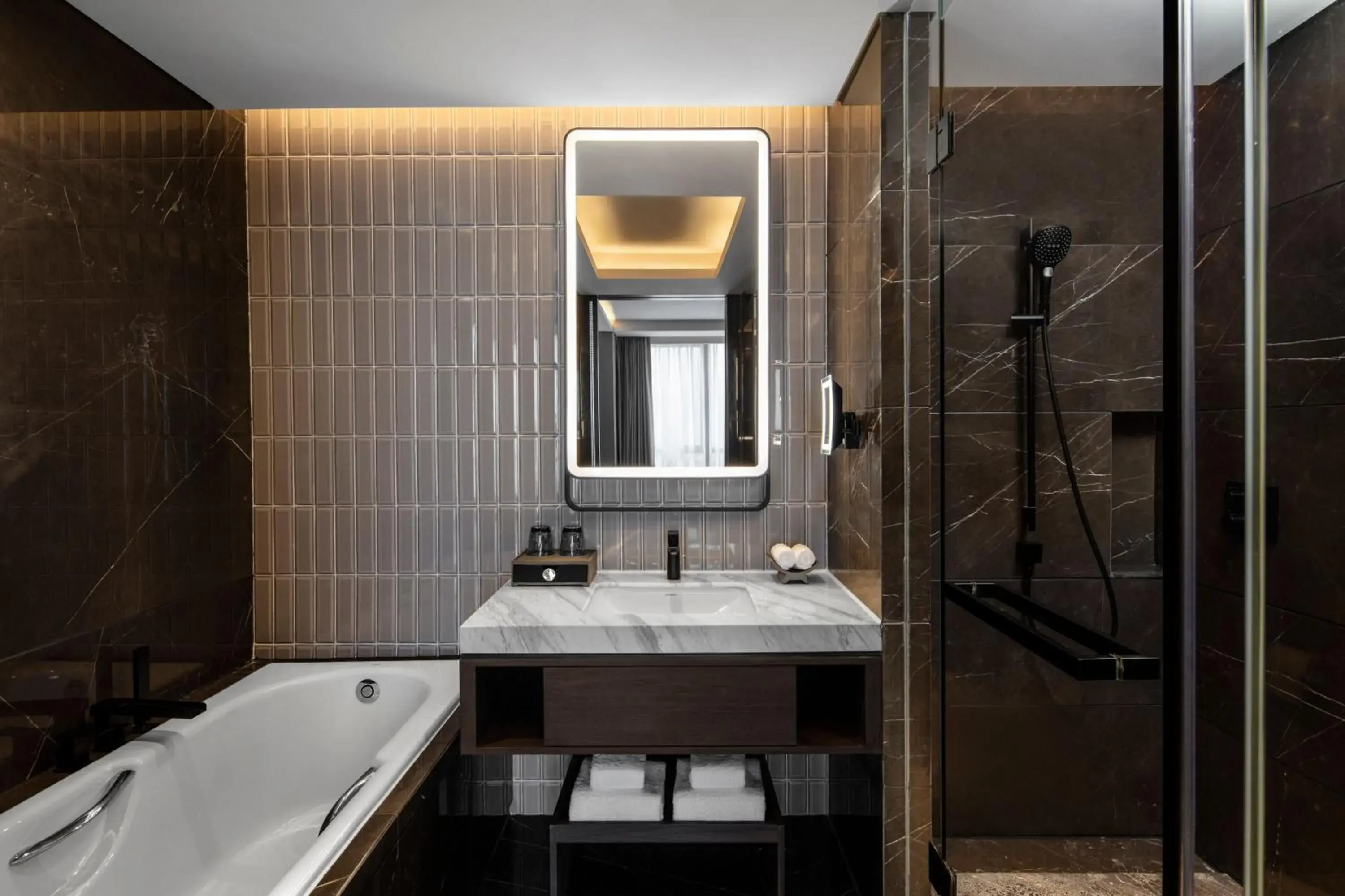 Bathroom in Four Points by Sheraton Chengdu Tianfu New Area