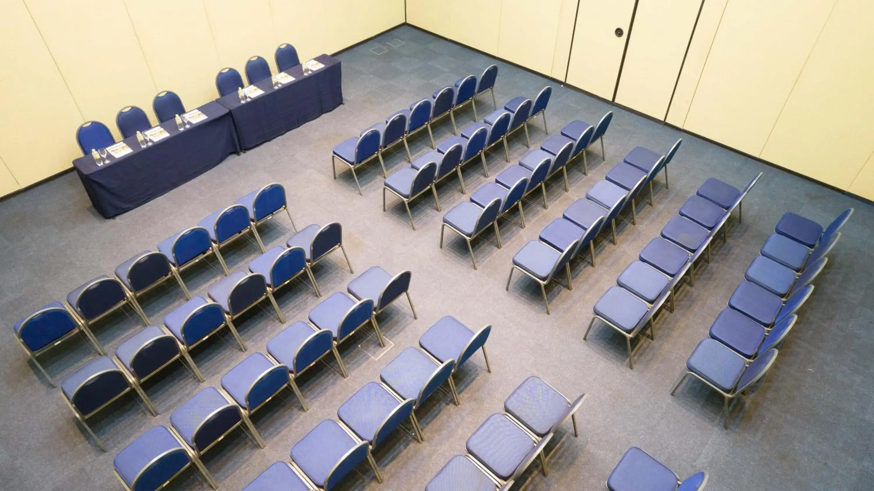 Meeting/conference room in Golden Park Internacional Foz & Convenções