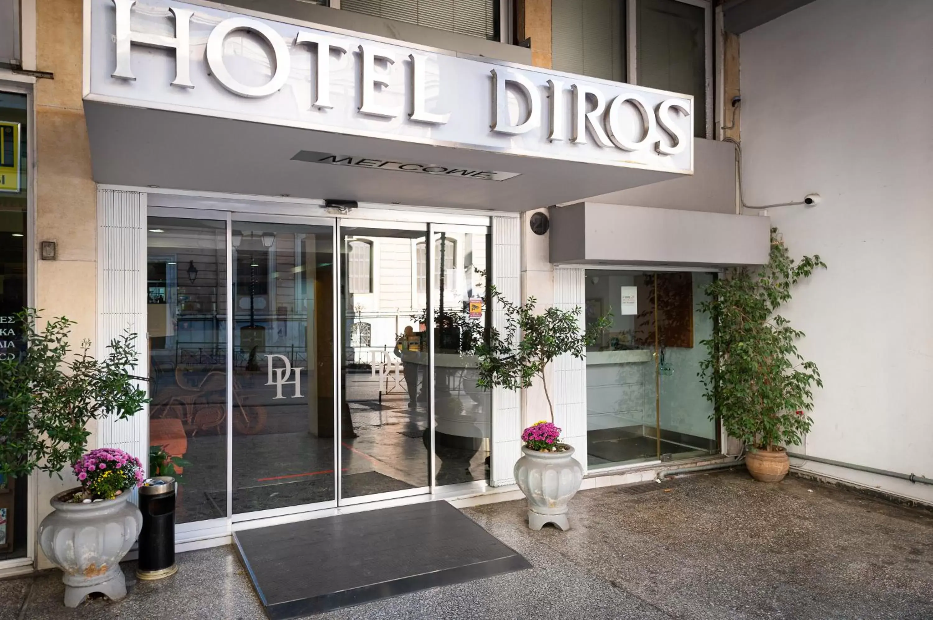 Property building in Diros Hotel