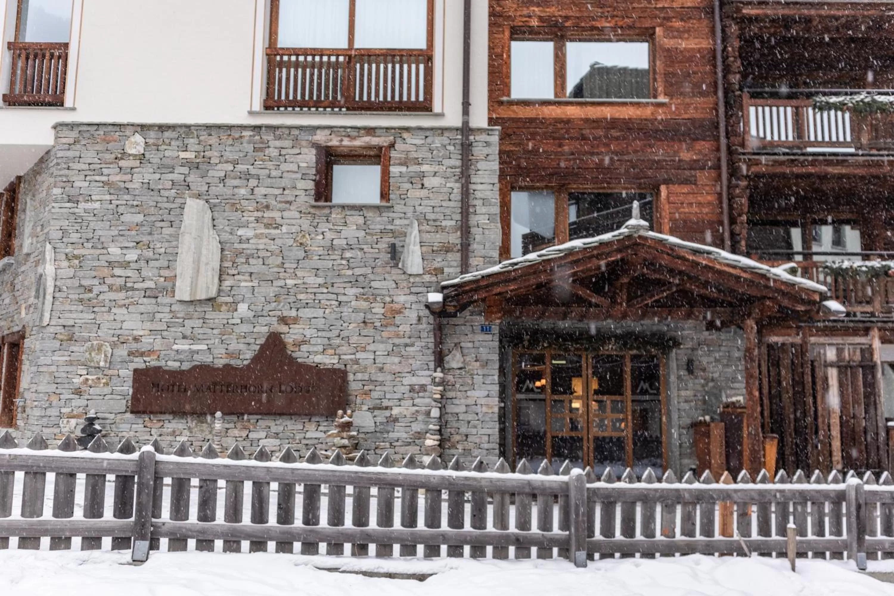 Property building in Matterhorn Lodge Boutique Hotel & Apartments