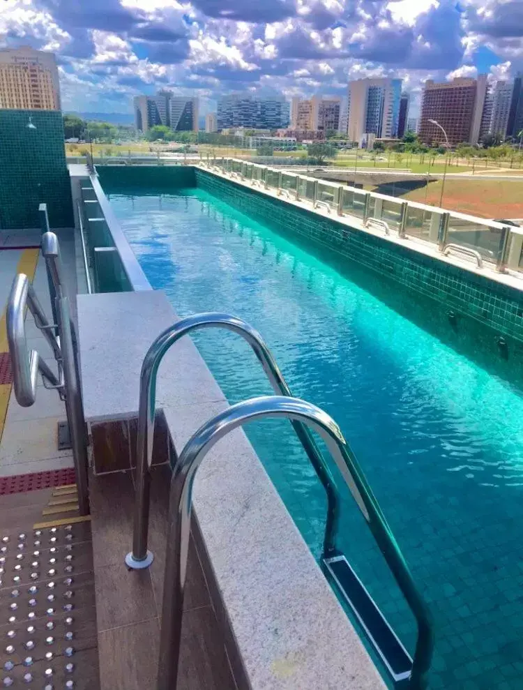 Swimming Pool in Ramada by Wyndham Brasilia Alvorada