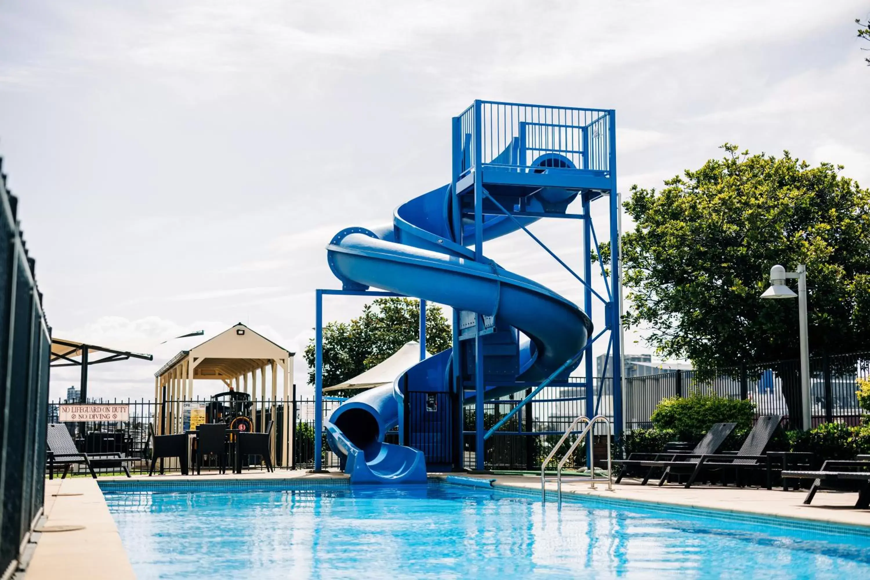 Swimming pool, Water Park in Rydges Newcastle