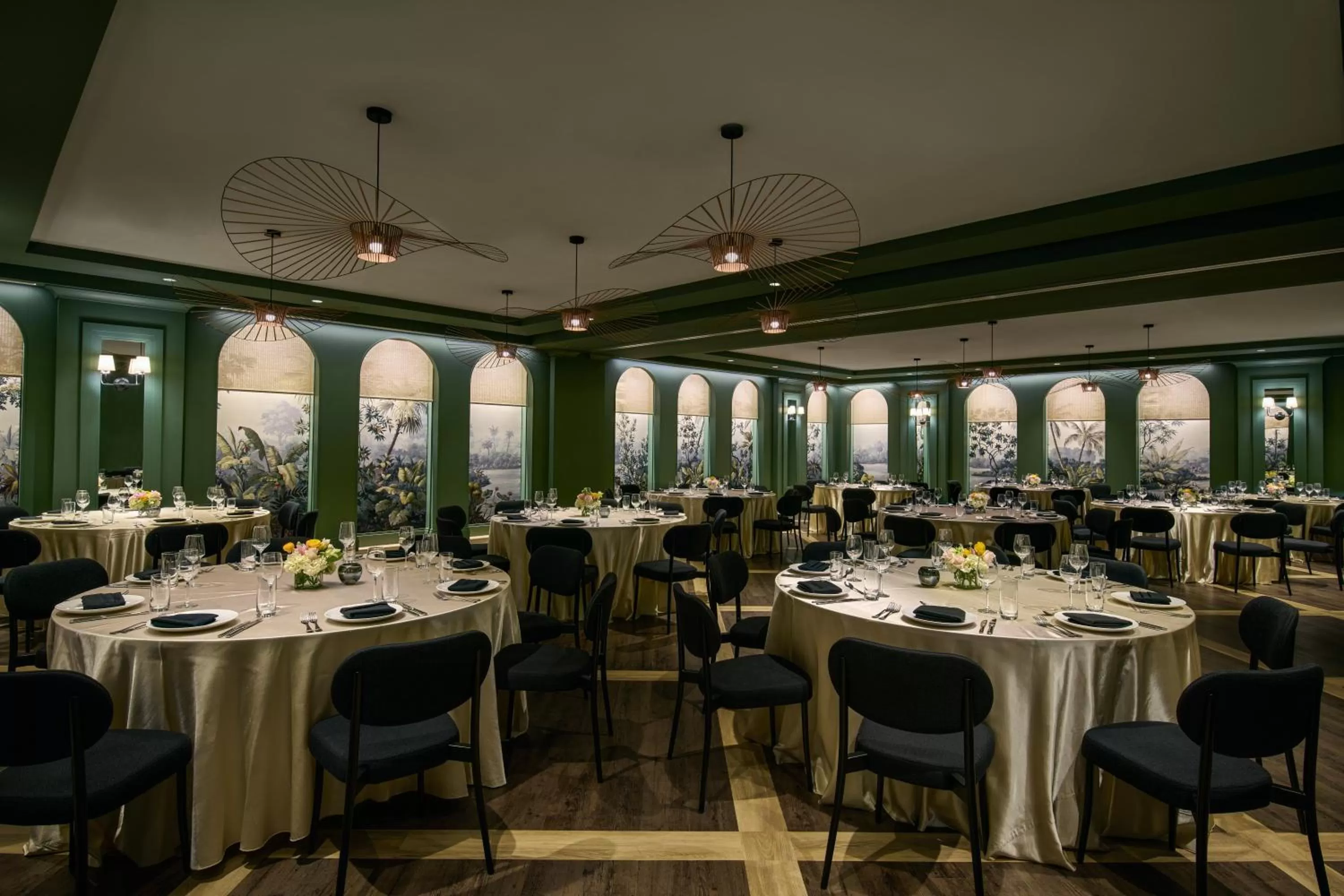 Meeting/conference room in Virgin Hotels New Orleans