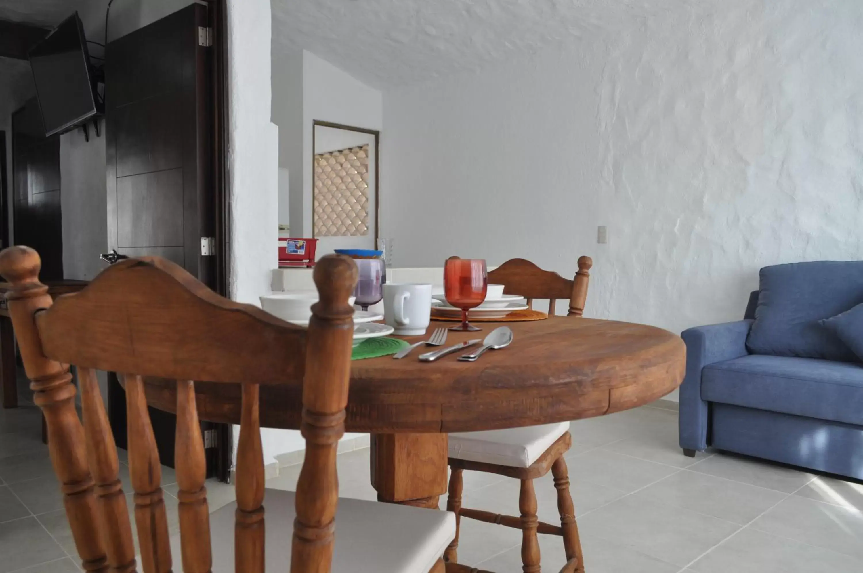 Living room, Dining Area in Petit Hotel Pilitas