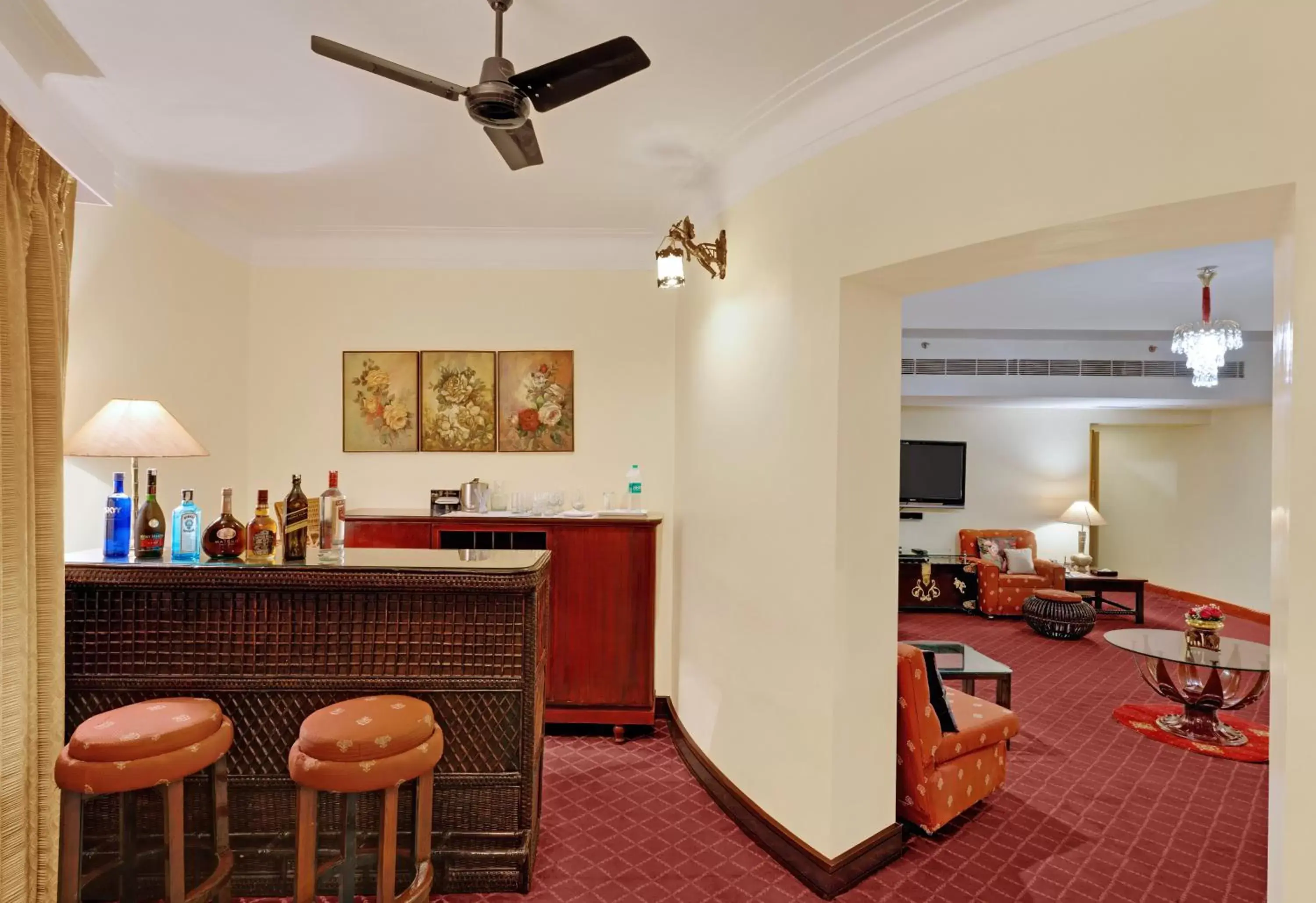 Photo of the whole room in Ambassador Pallava Photo of the whole room in Ambassador Pallava