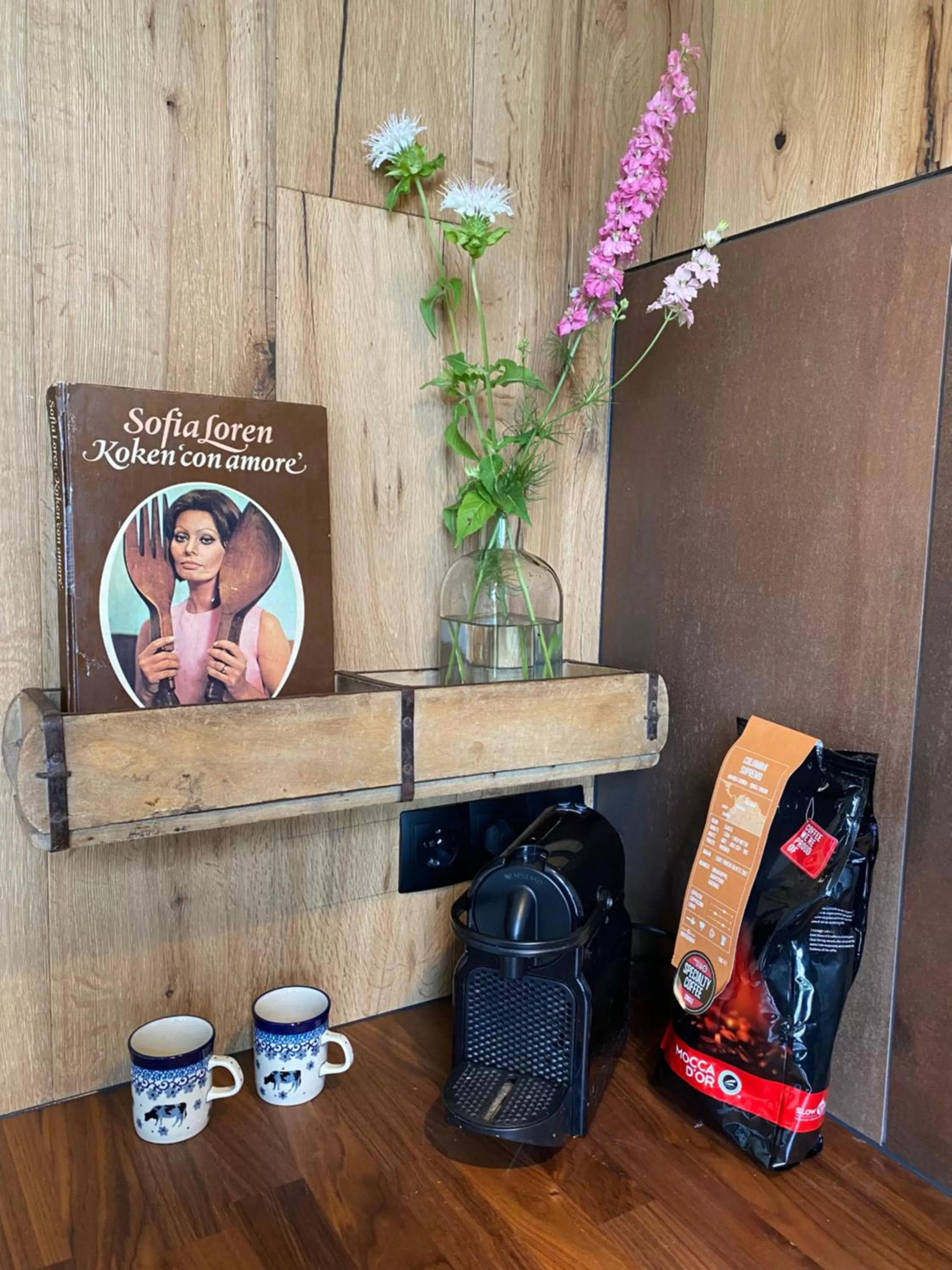 Coffee/tea facilities in De Heeren Hoeve Carpe Diem