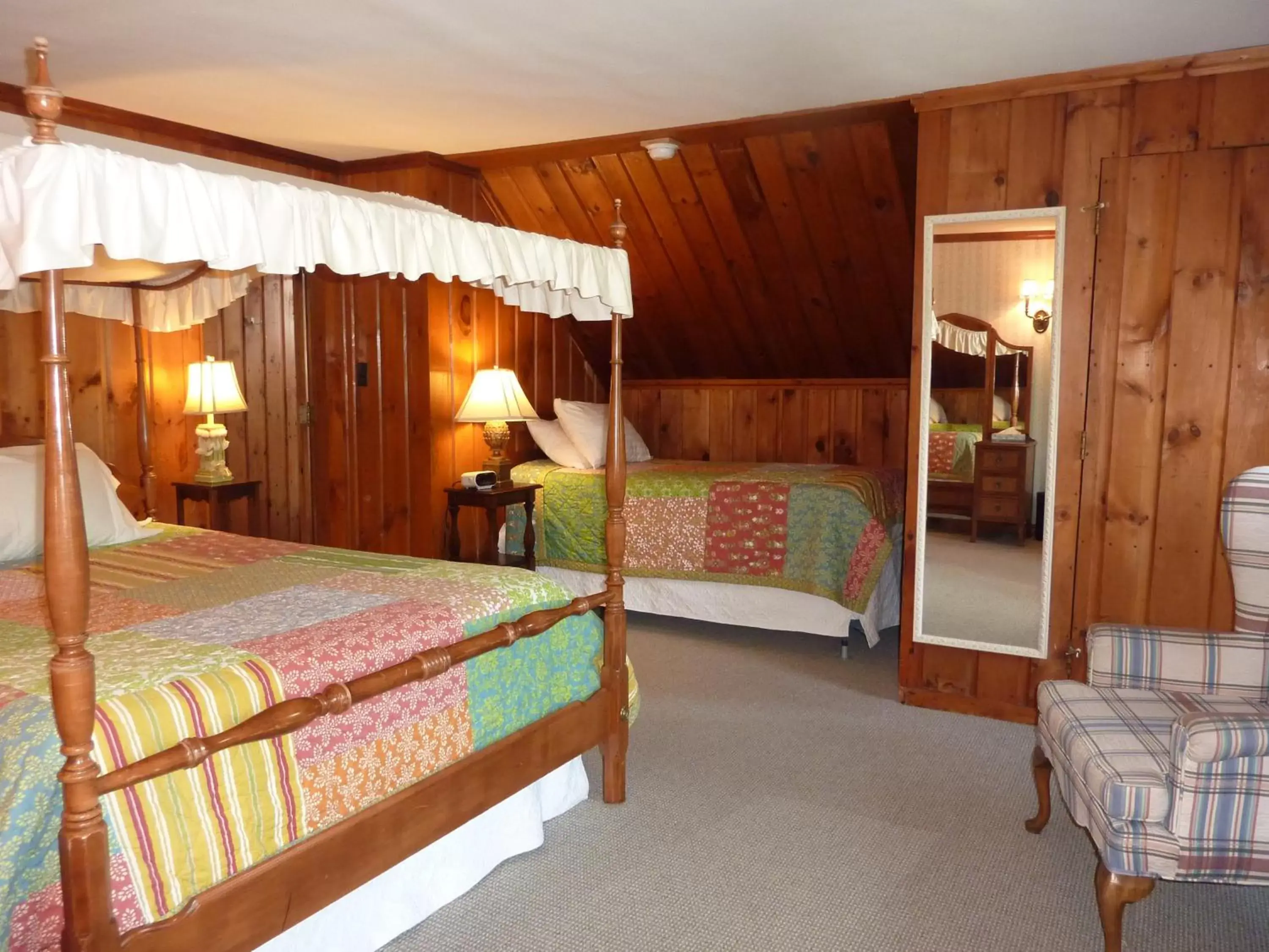 Bedroom, Bed in Franconia Inn