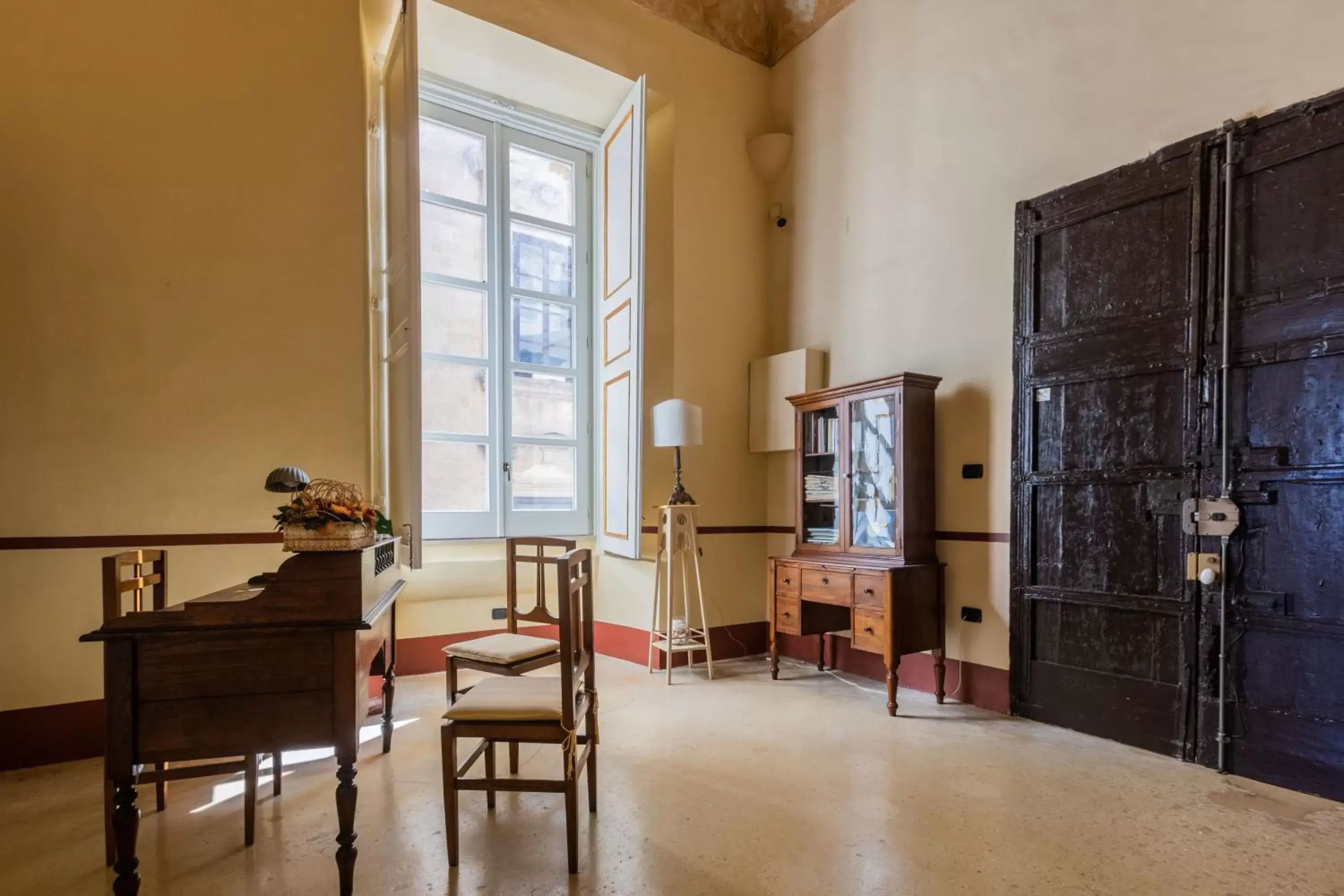 Dining Area in Insula suite