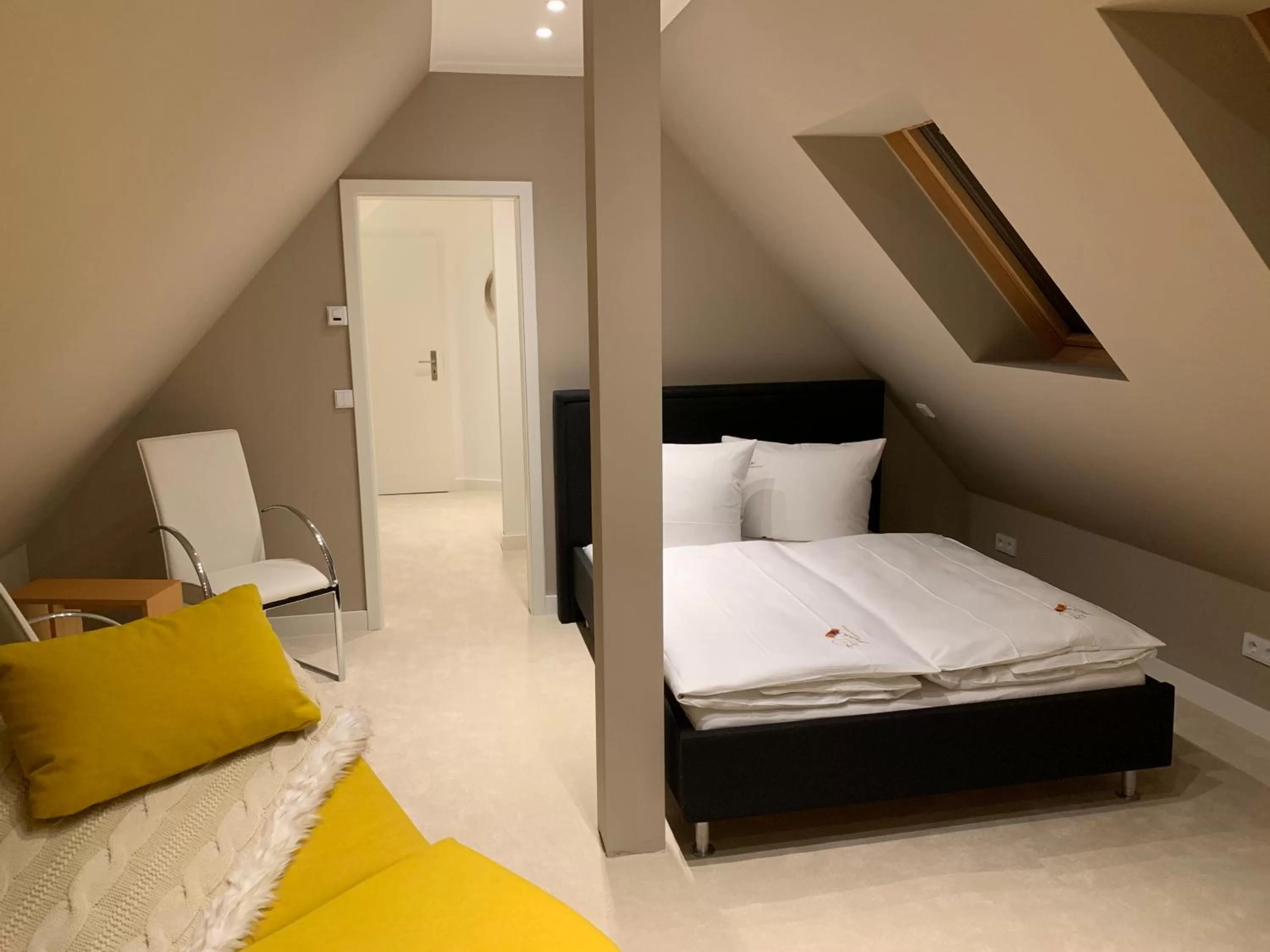 Decorative detail, Bed in Hotel Inselhof