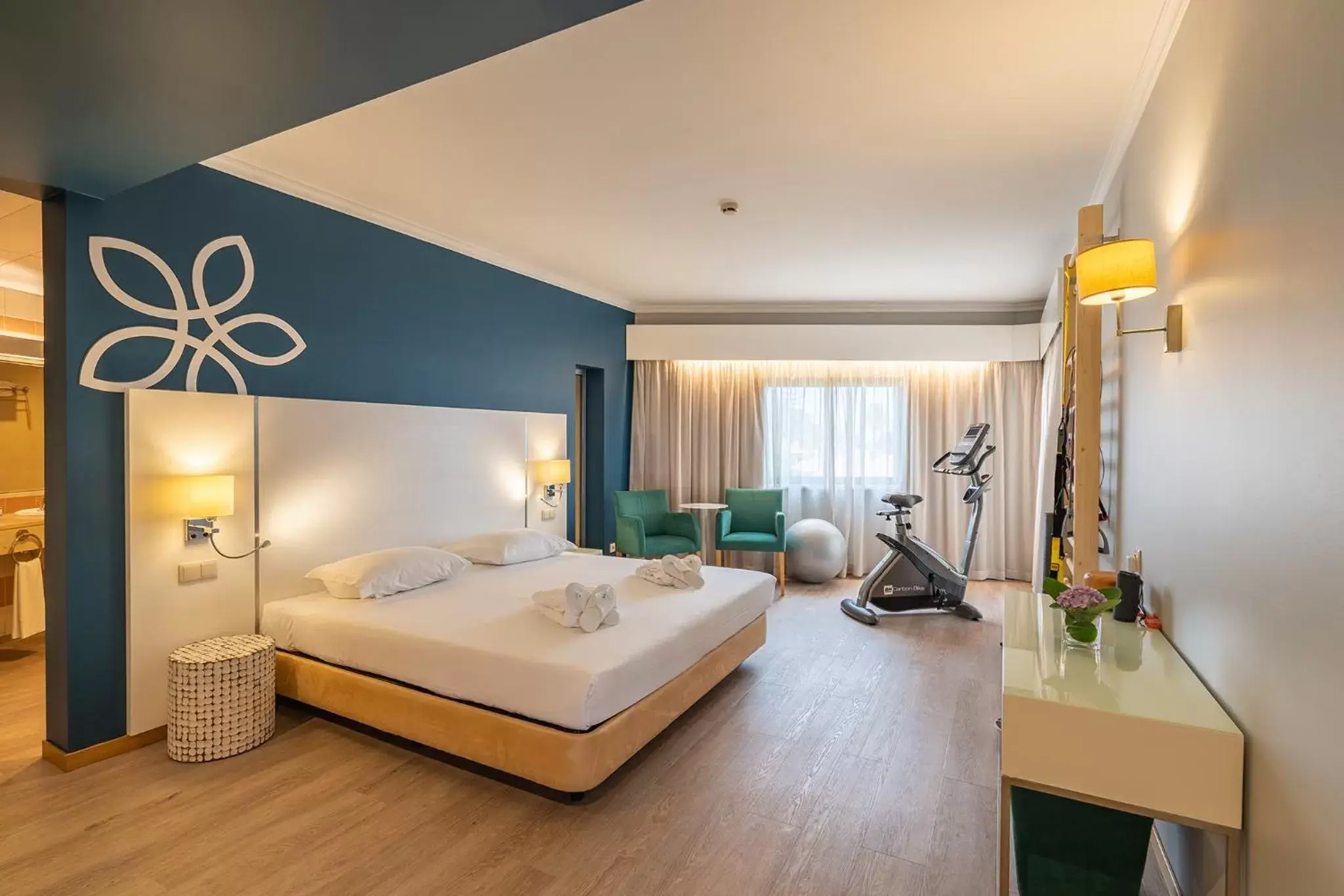One-Bedroom Suite in Sentido Galosol