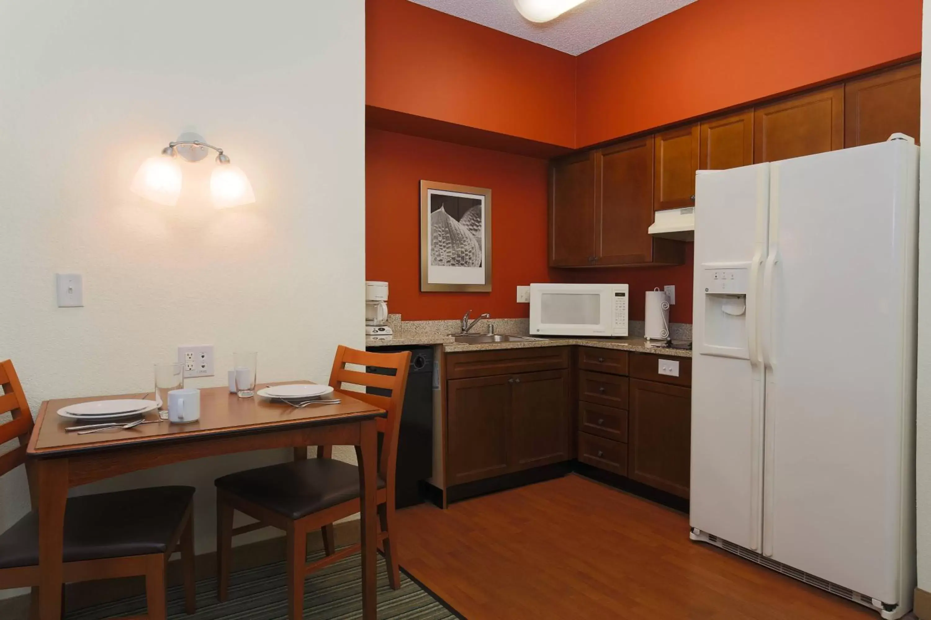 Kitchen or kitchenette, Kitchen/Kitchenette in Residence Inn by Marriott Fort Smith