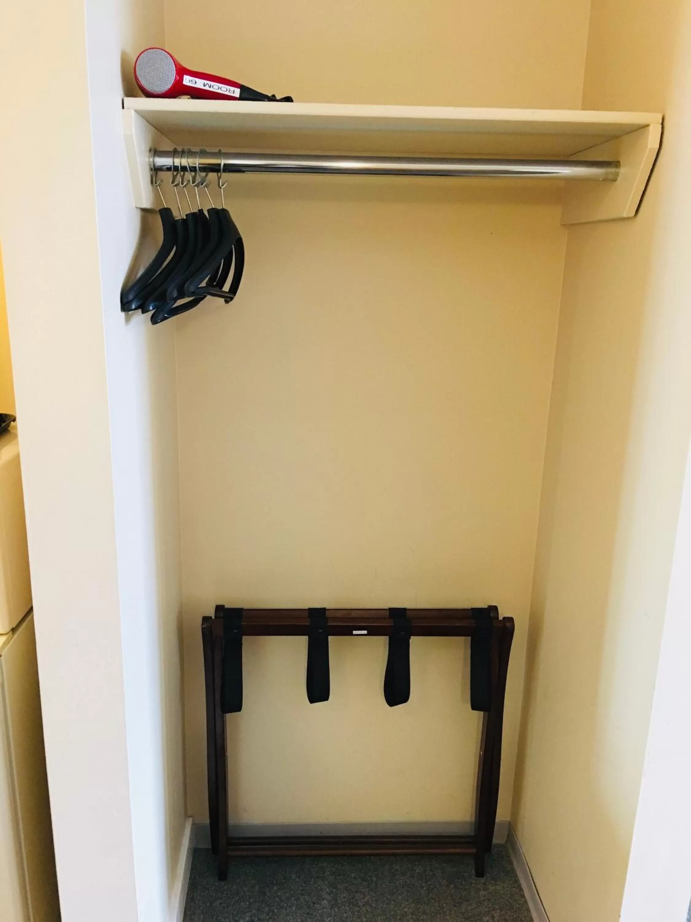 Thunderbird Motor Inn