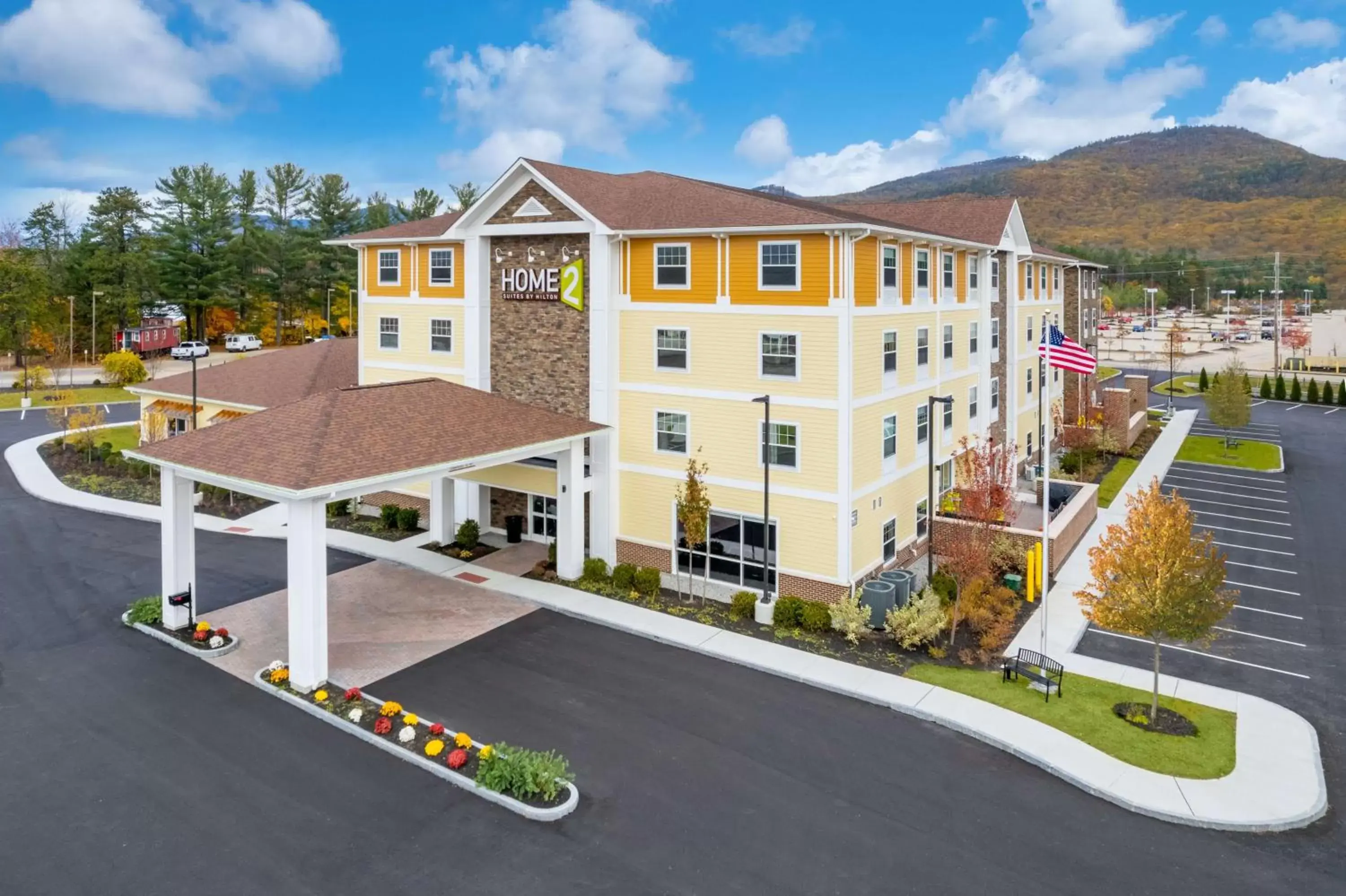 Property building in Home2 Suites By Hilton North Conway, NH Property building in Home2 Suites By Hilton North Conway, NH