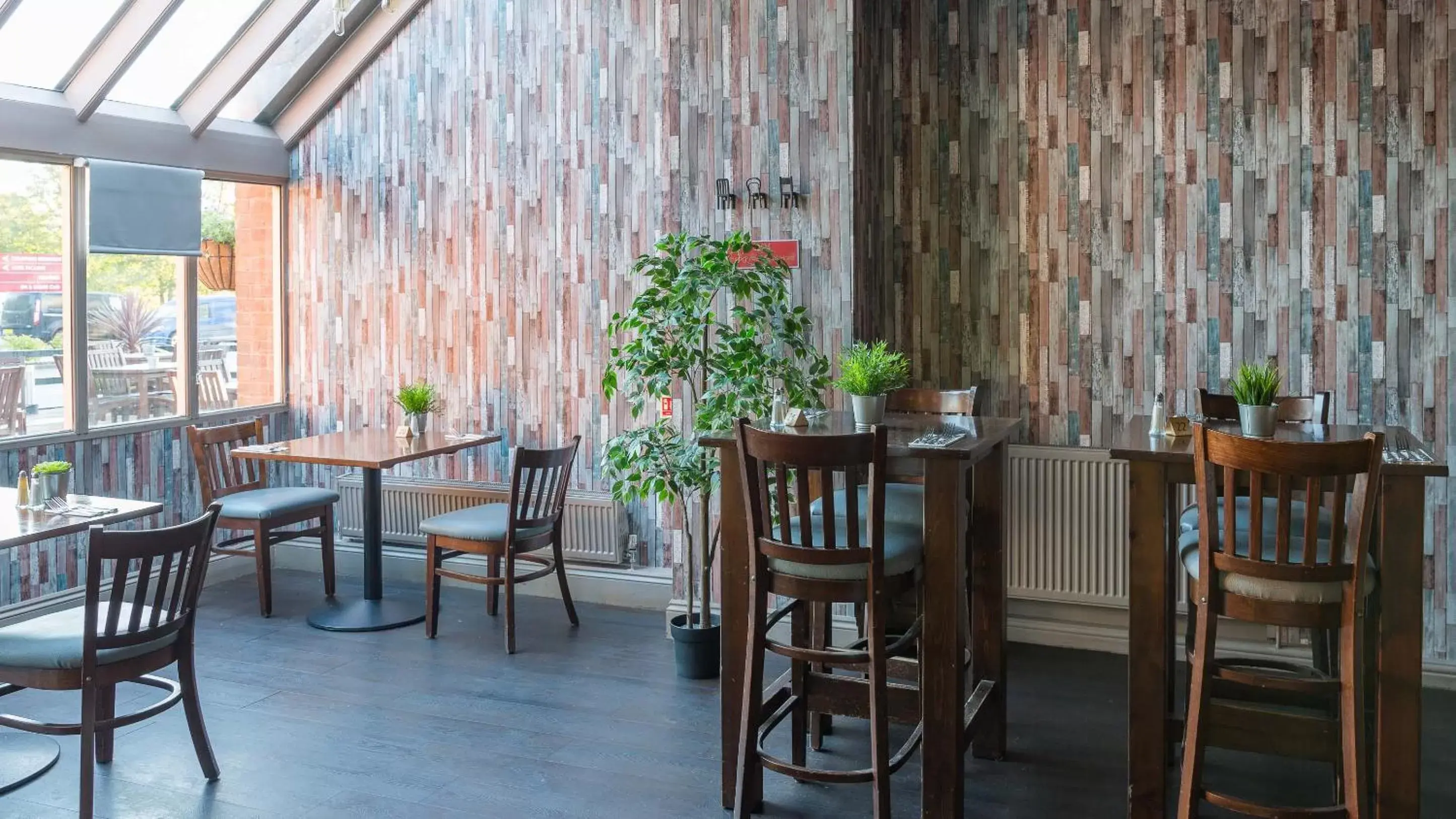 Restaurant/places to eat in Muthu Clumber Park Hotel and Spa Restaurant/places to eat in Muthu Clumber Park Hotel and Spa
