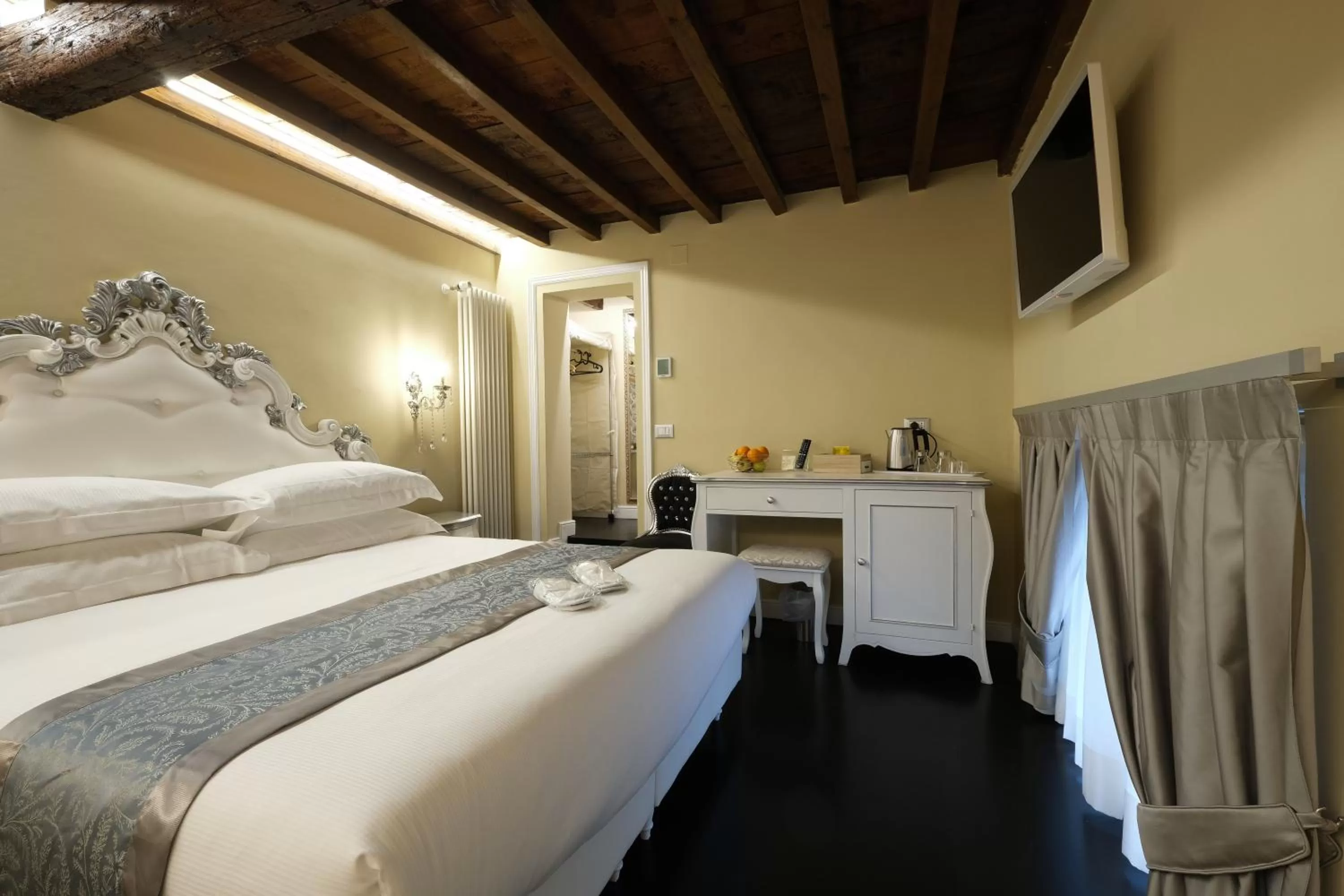 Bedroom, Bed in B&B Kingsman