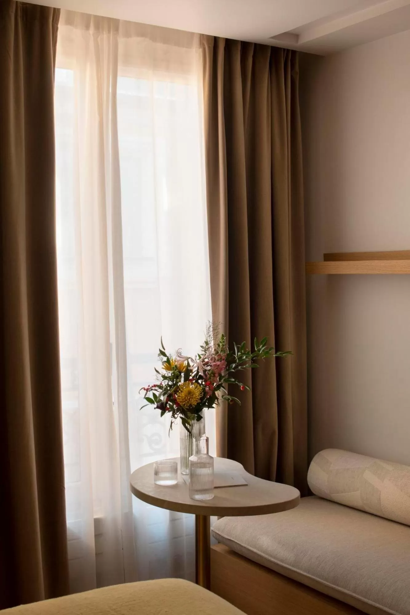 Decorative detail, Bed in Nuage