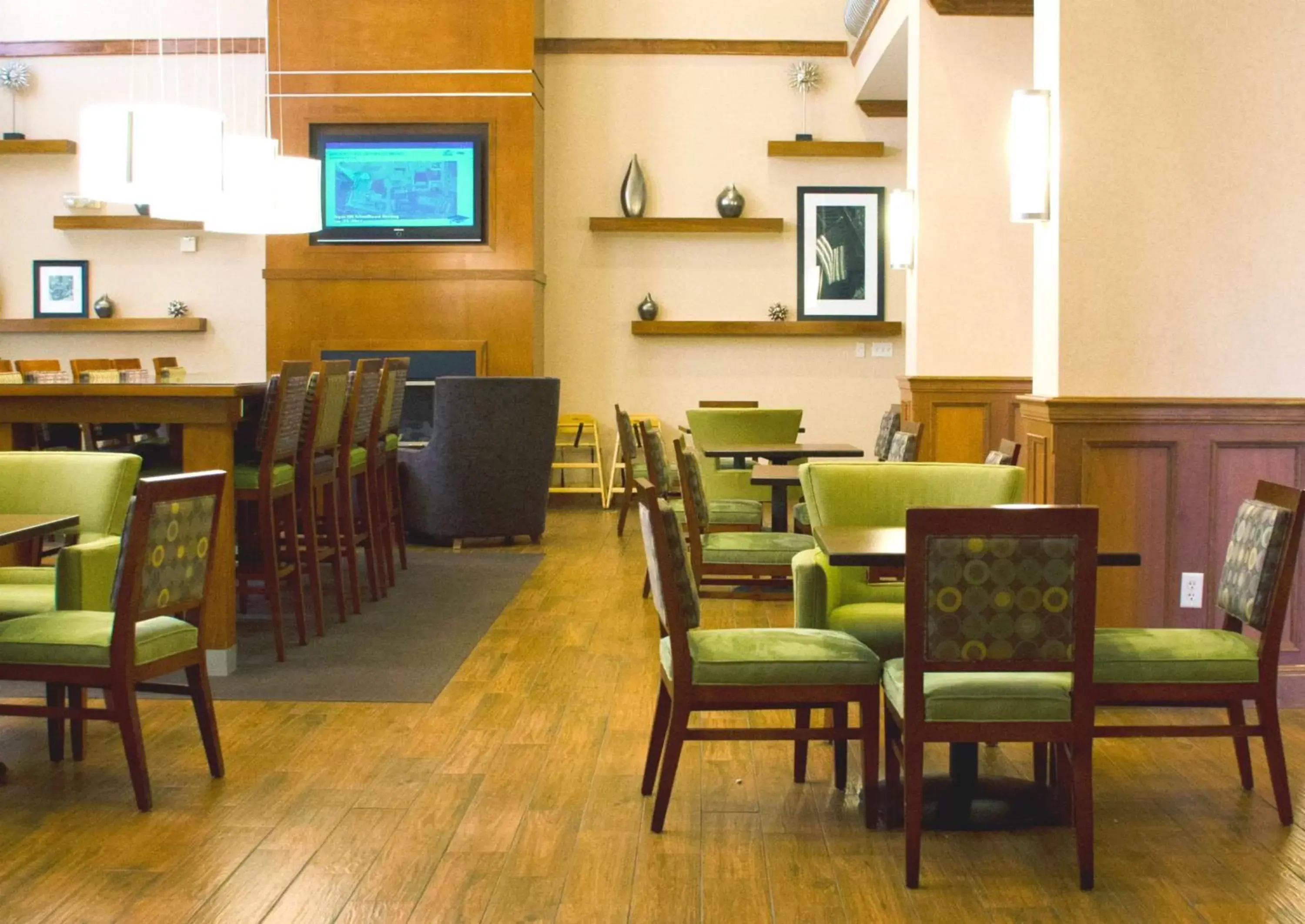 Lobby or reception, Restaurant/Places to Eat in Hampton Inn & Suites College Station