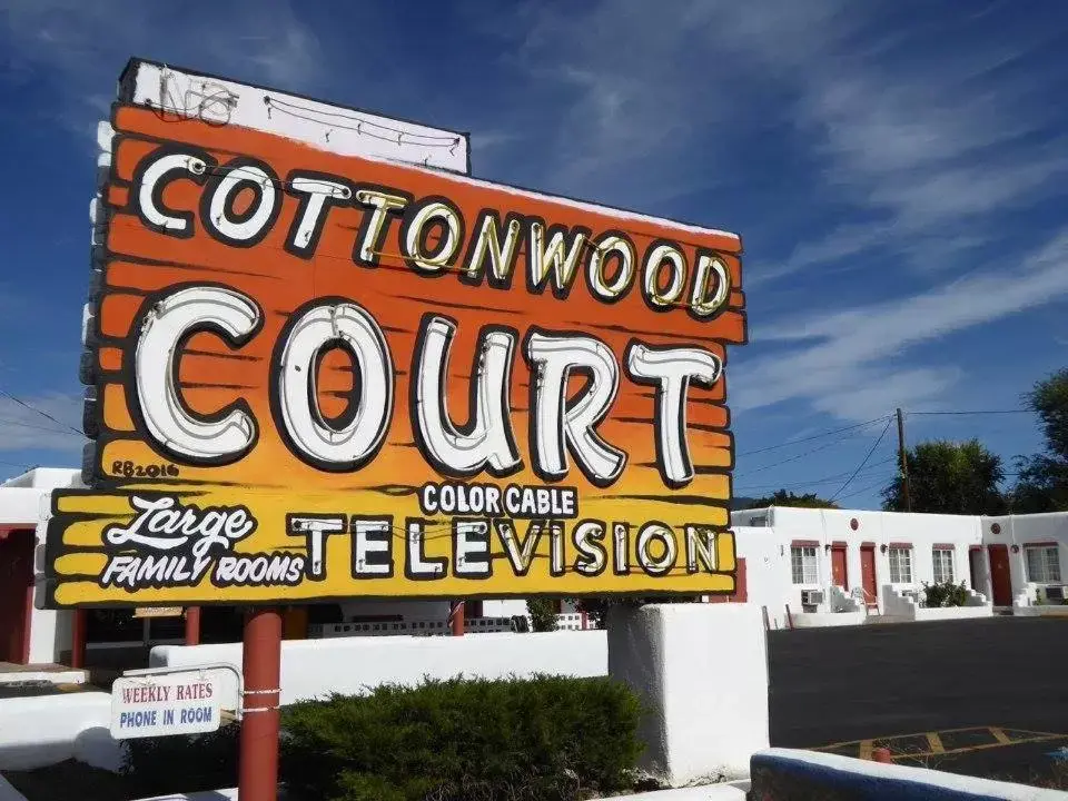 Property Building in Cottonwood Court Motel