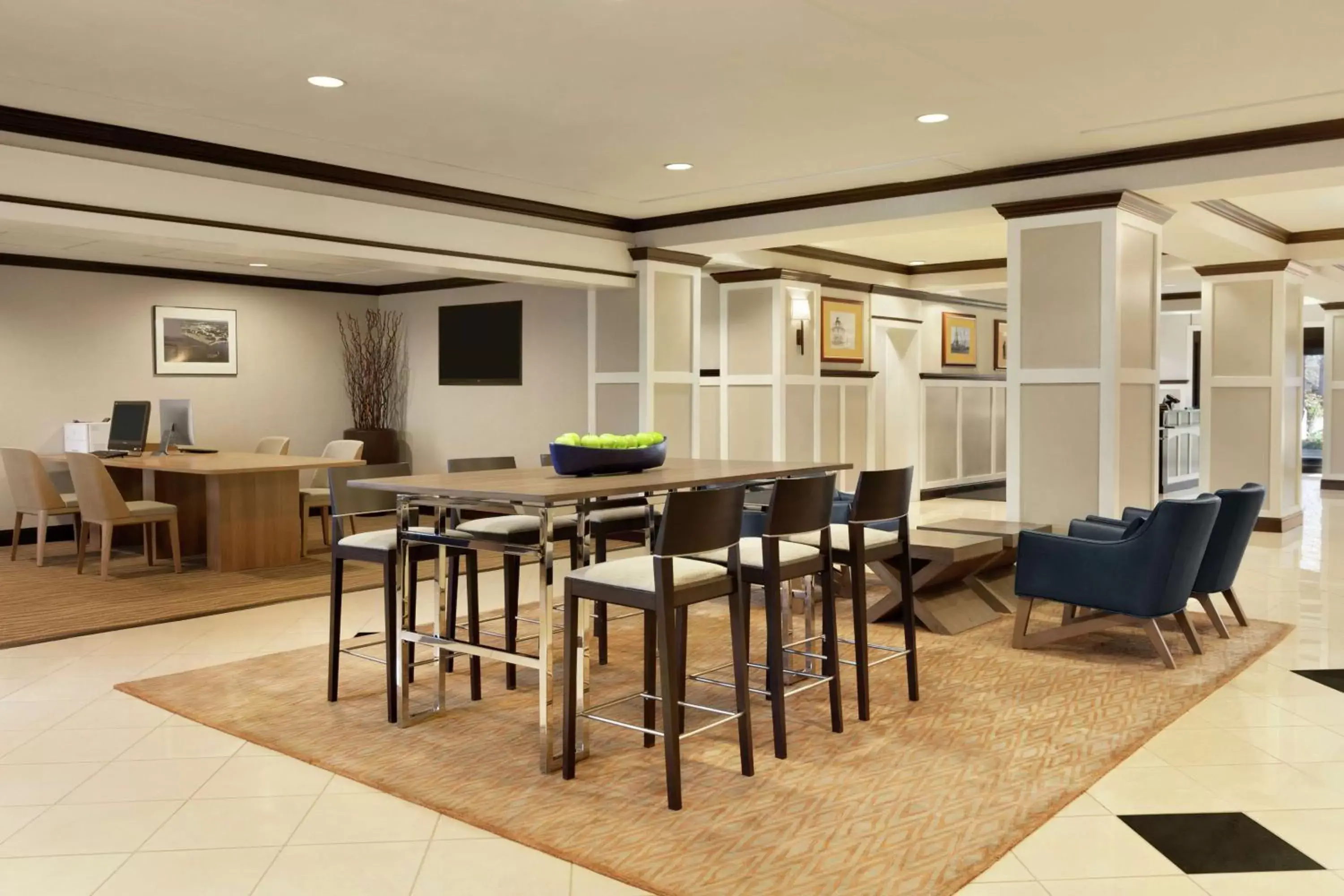 Lobby or reception in DoubleTree by Hilton Hotel Annapolis