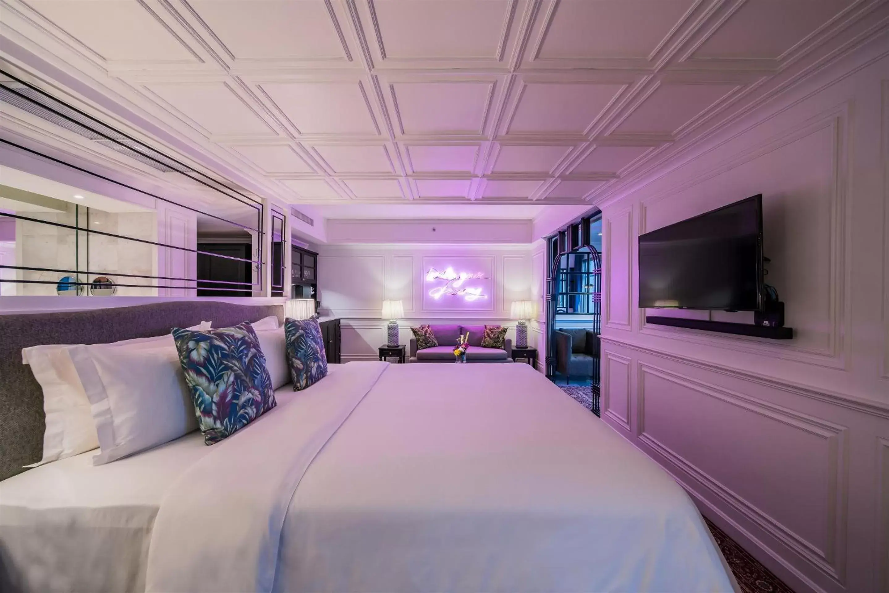 Bed in Akara Hotel