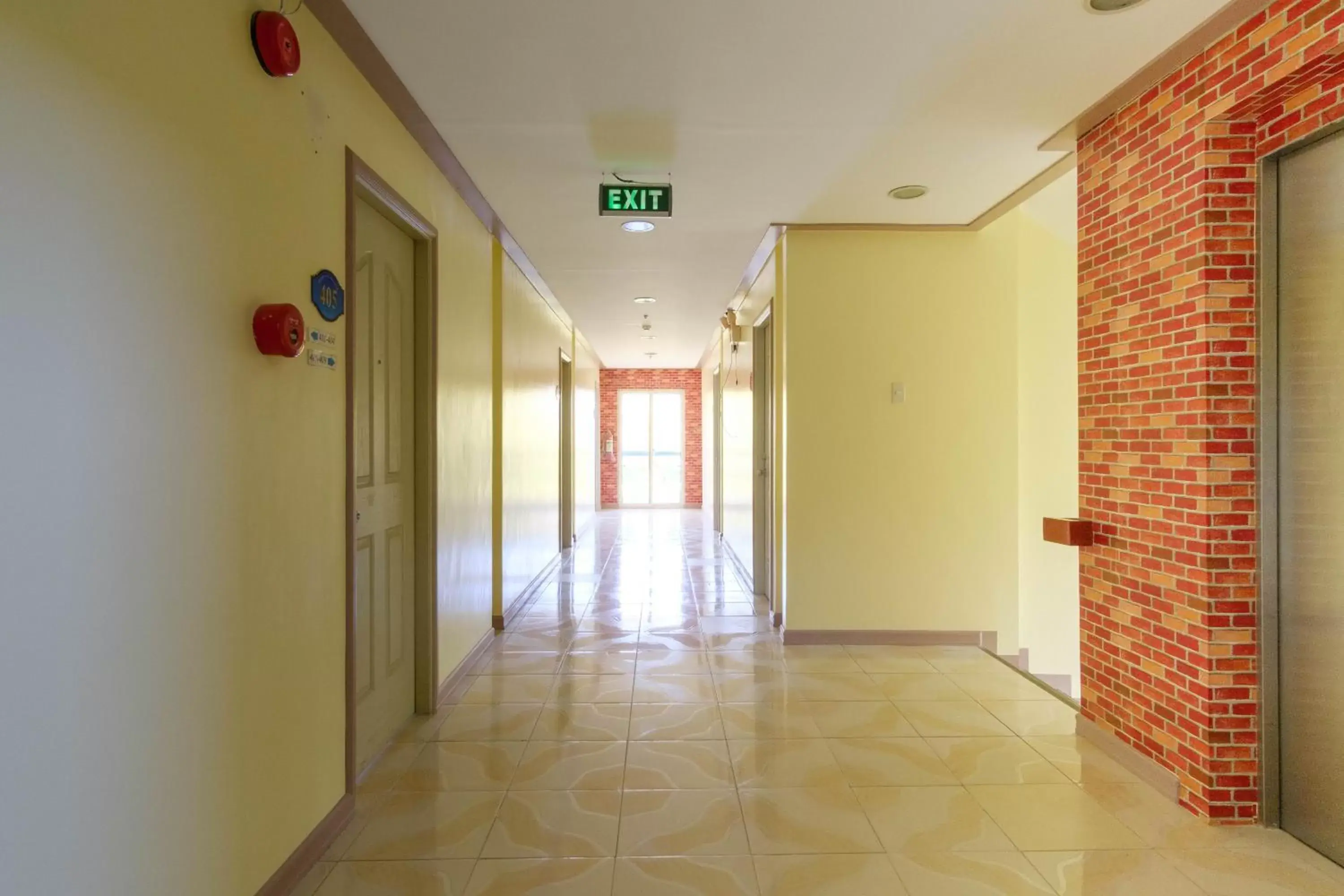Lobby or reception in RedDoorz Plus @ Manalo Extension Palawan Lobby or reception in RedDoorz Plus @ Manalo Extension Palawan