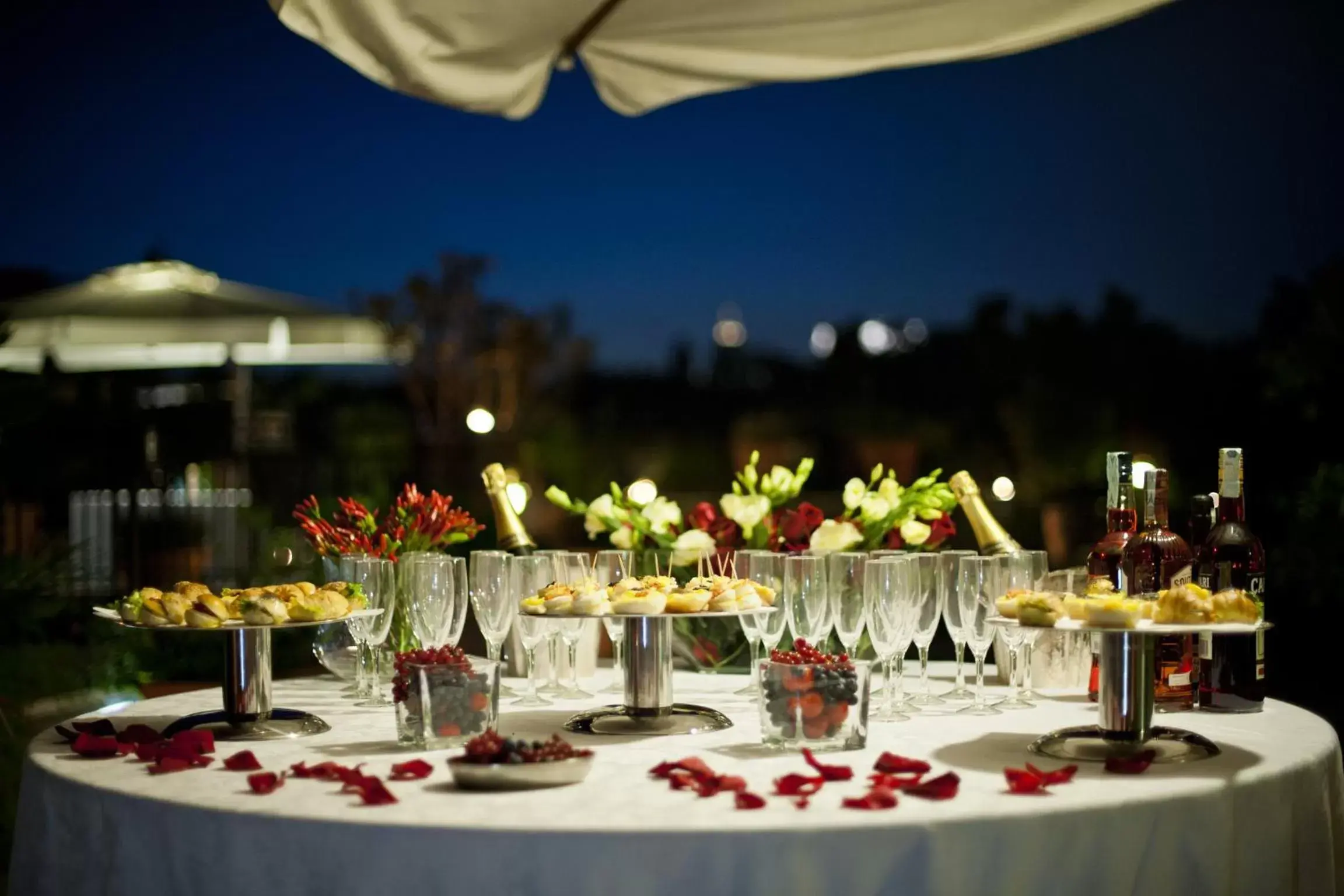 Restaurant/places to eat, Banquet Facilities in Hotel Ponte Sisto