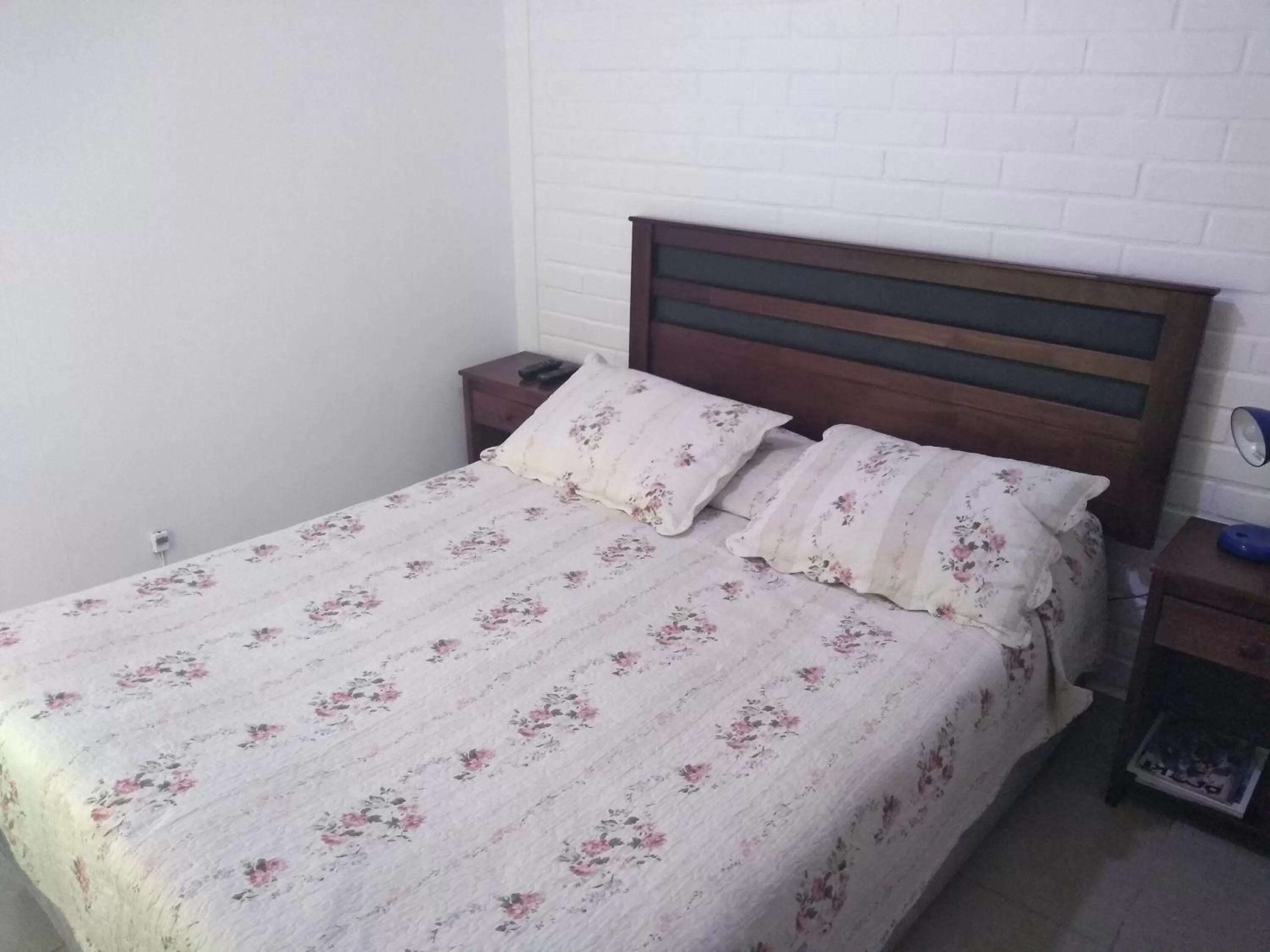 Photo of the whole room, Bed in Hotel Angamos