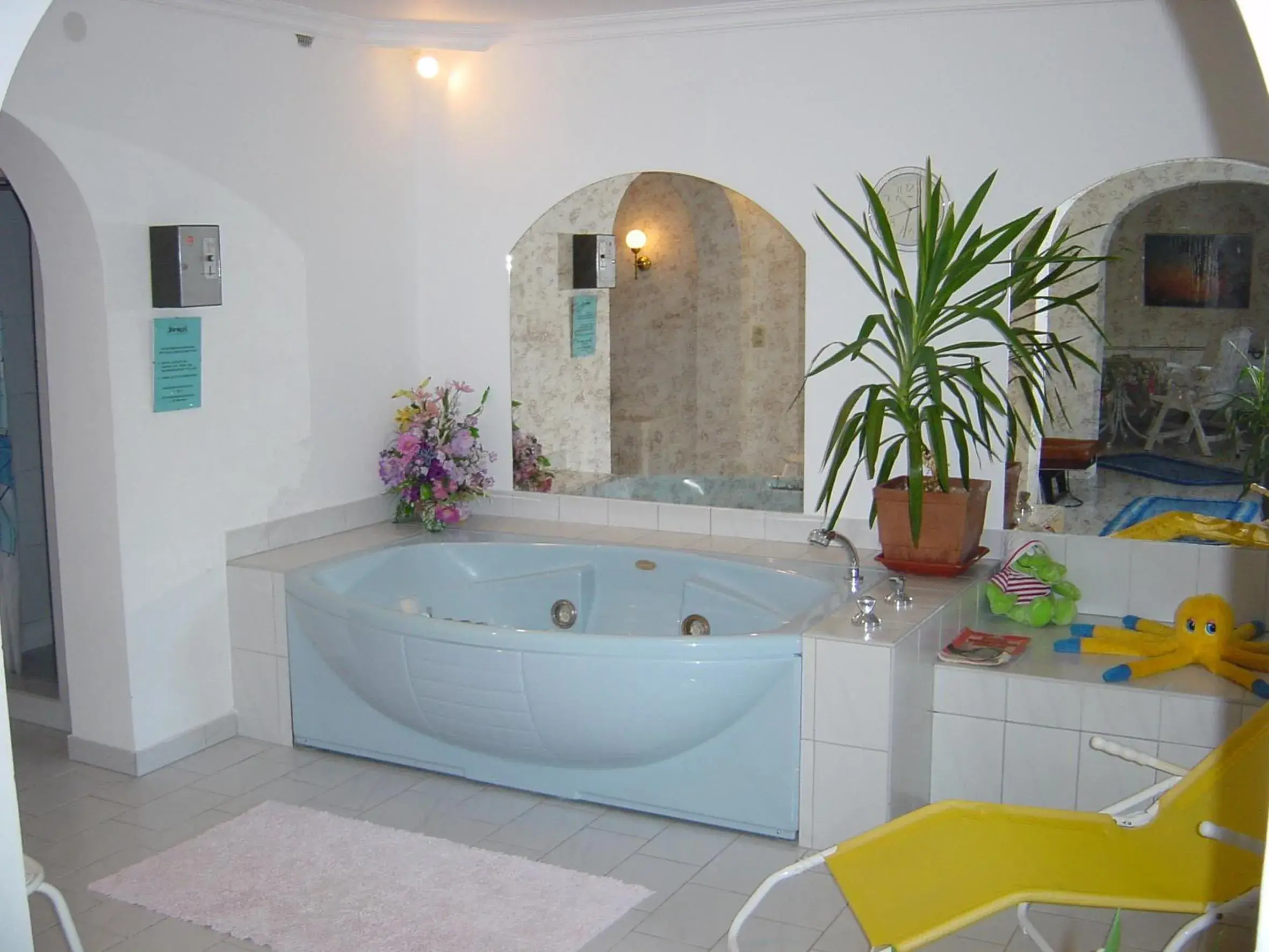 Spa and wellness centre/facilities, Bathroom in Hotel Schöne Aussicht