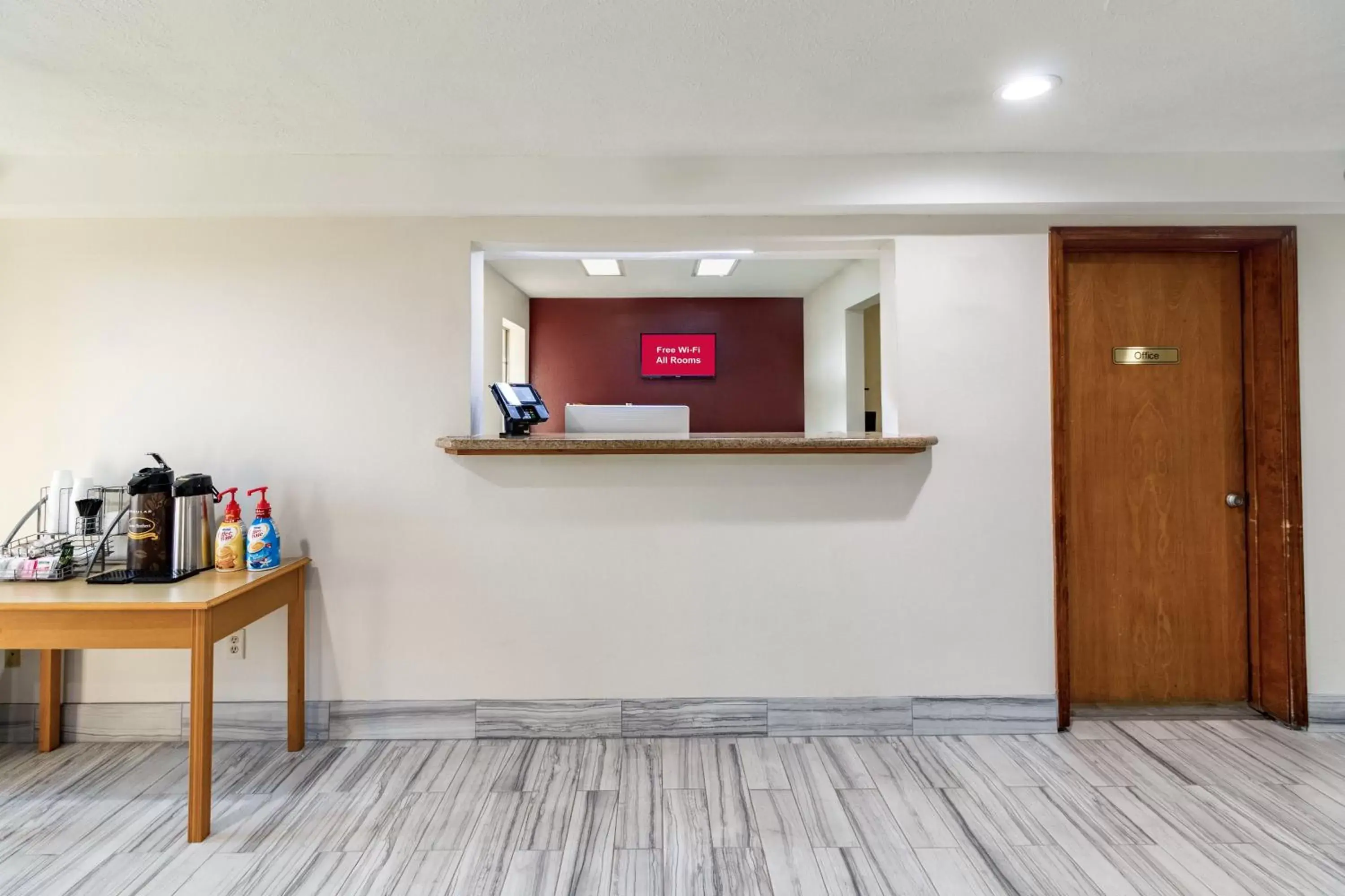 Other, Lobby/Reception in Red Roof Inn Cadiz