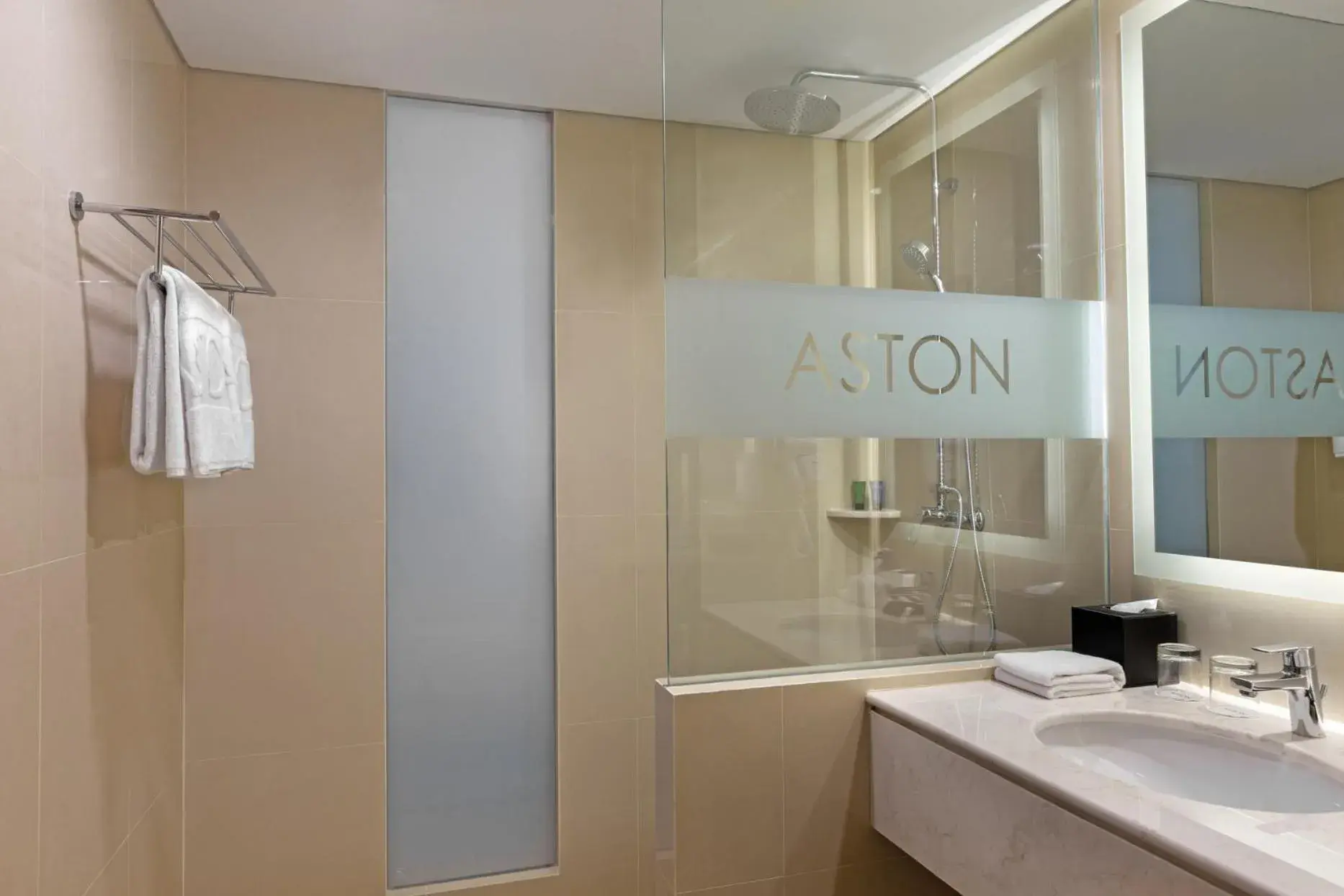 Bathroom in ASTON Gresik Hotel & Conference Center