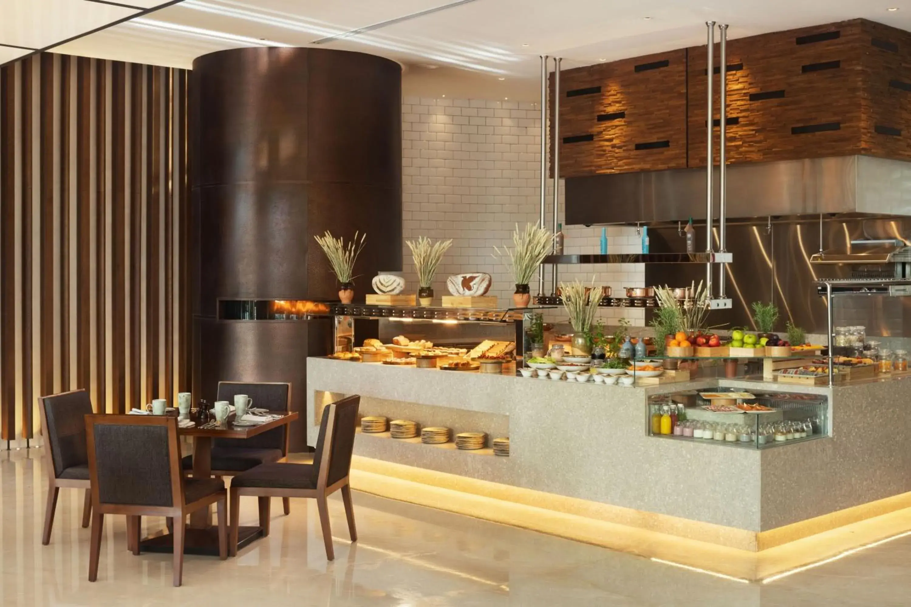 Kitchen or kitchenette, Restaurant/Places to Eat in JW Marriott Hotel Muscat