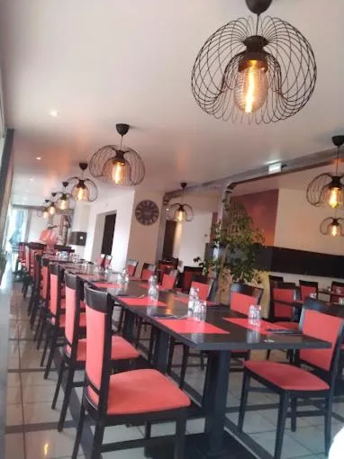 Restaurant/Places to Eat in Hotel Restaurant L'Escale